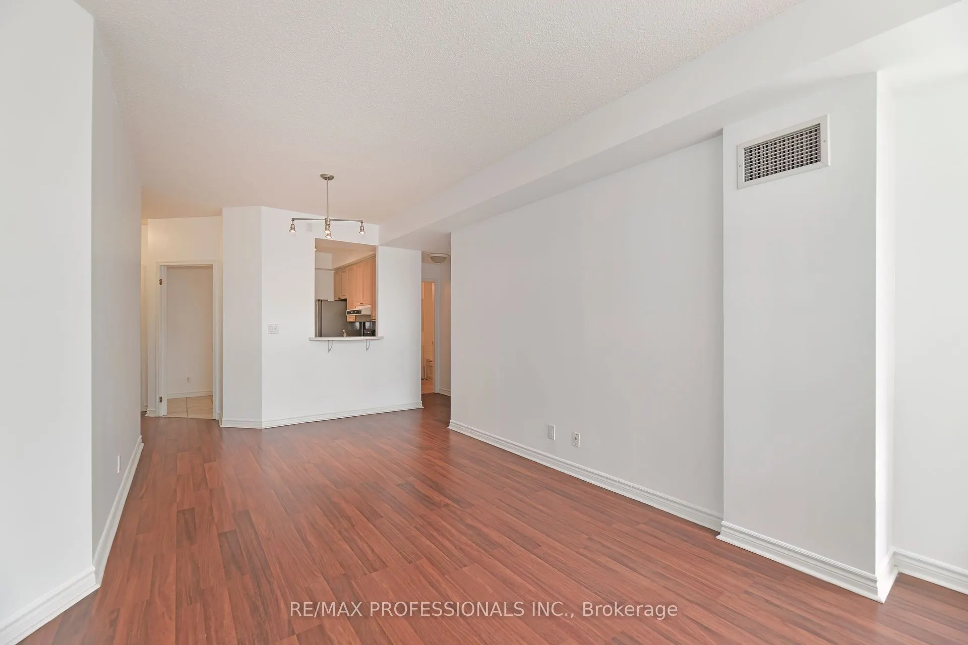 935 Royal York Road, #205