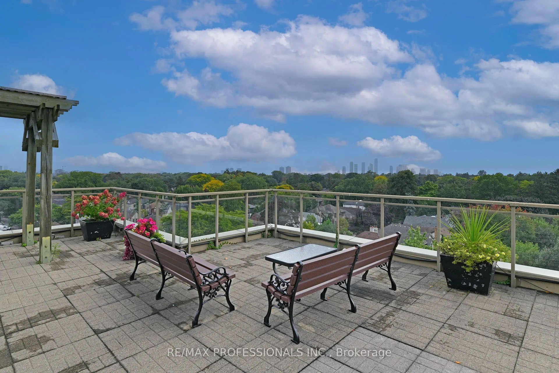 935 Royal York Road, #205