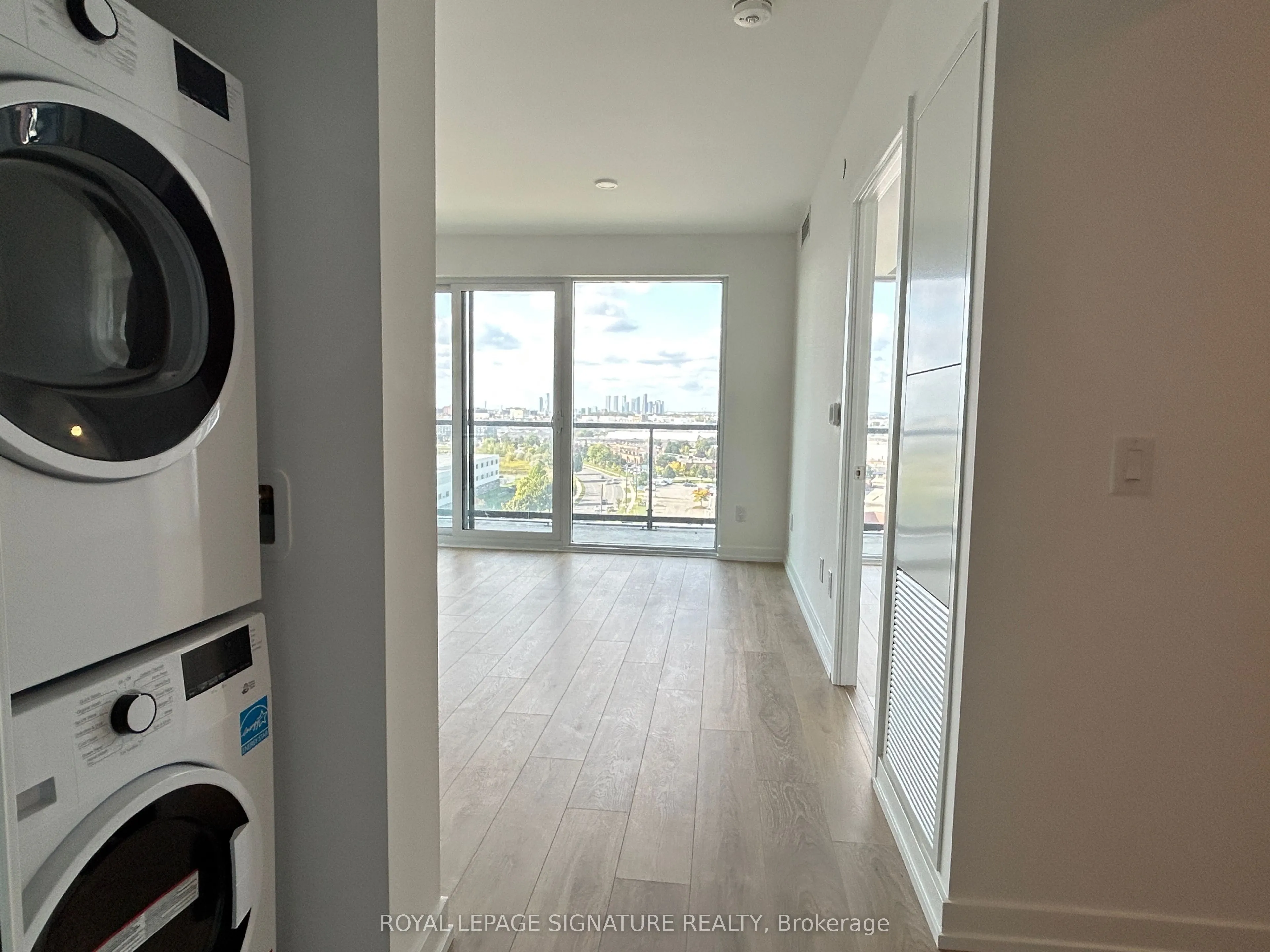 1100 Sheppard Avenue W, #1227