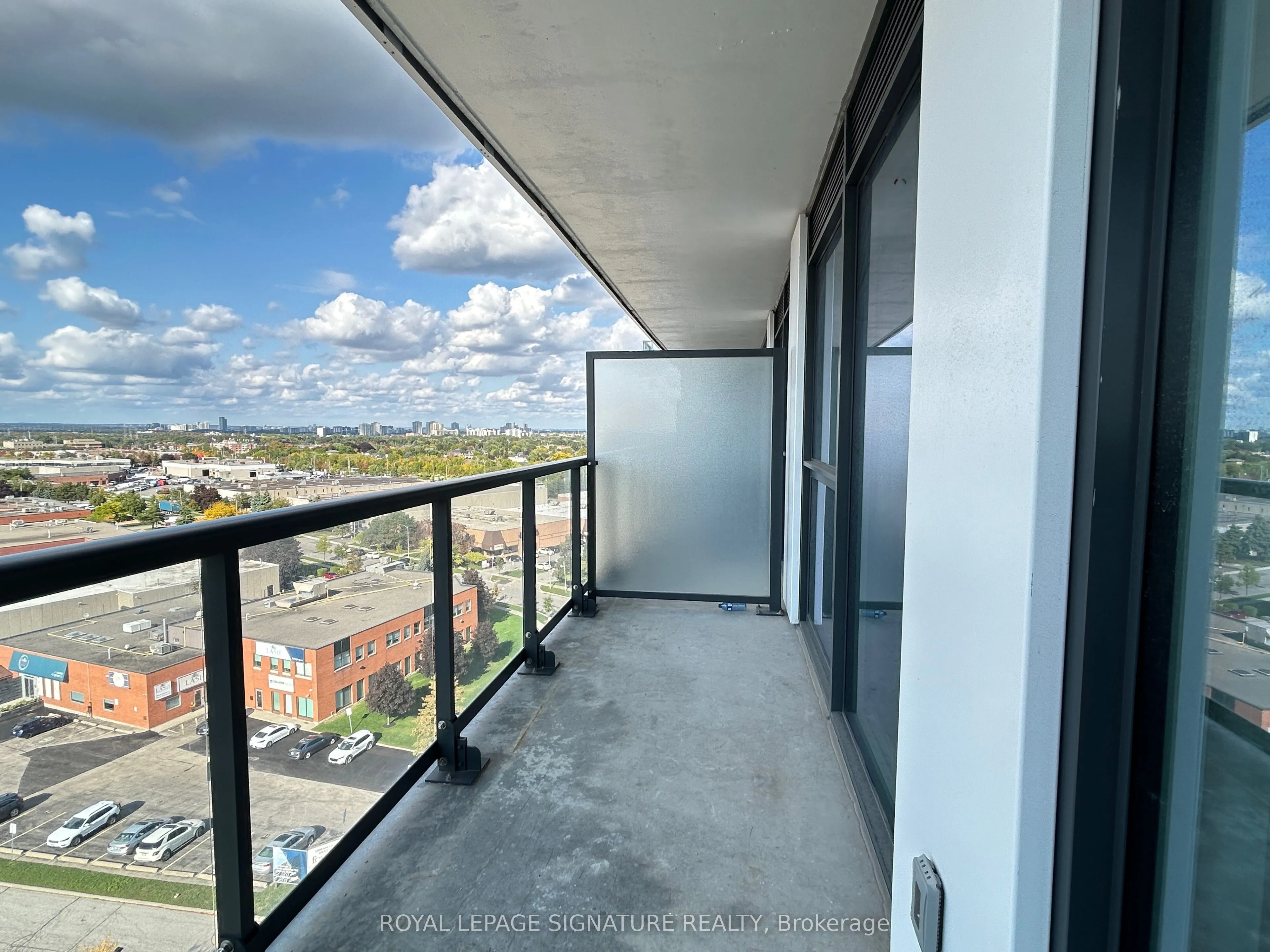 1100 Sheppard Avenue W, #1227