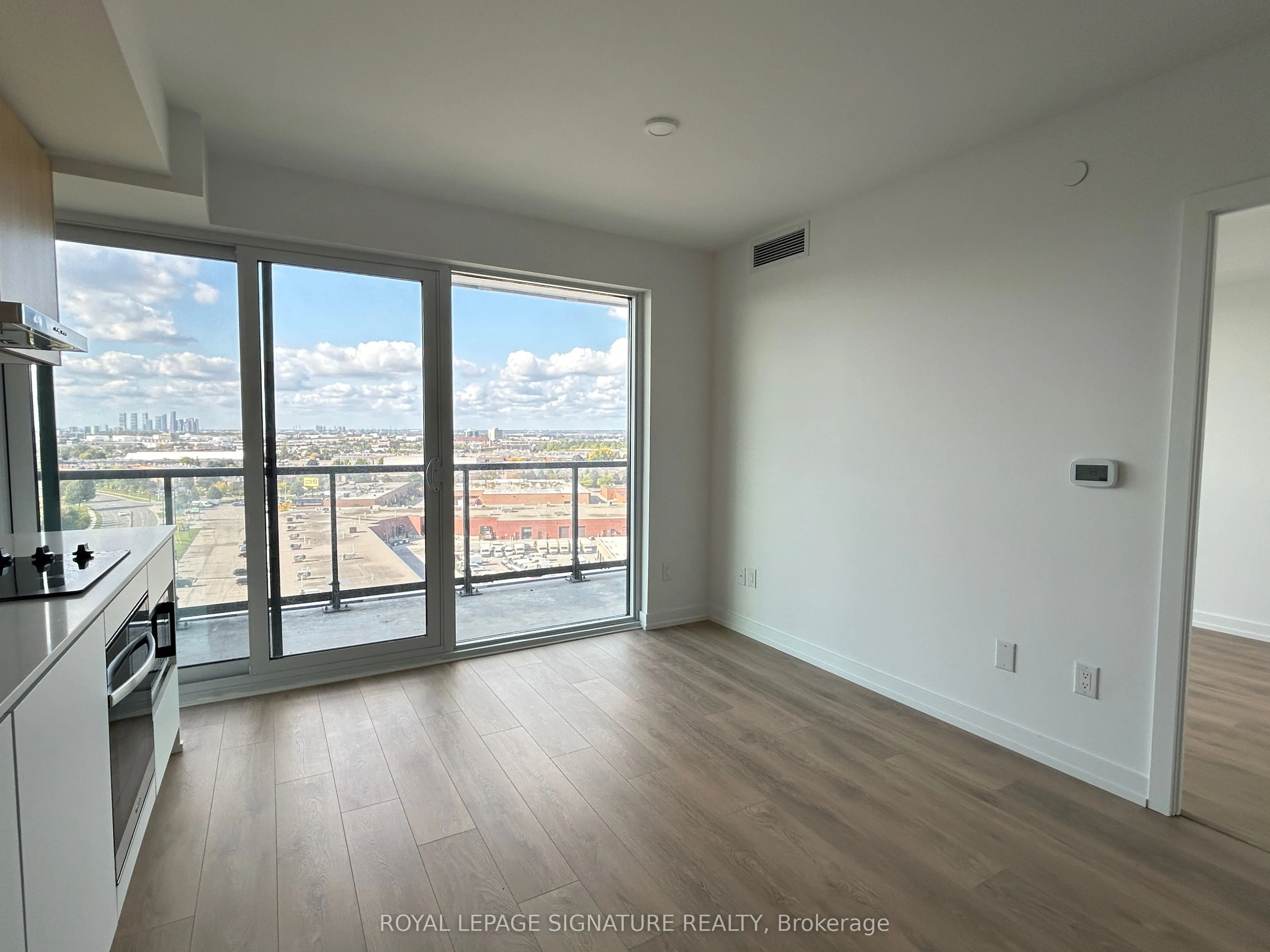 1100 Sheppard Avenue W, #1227
