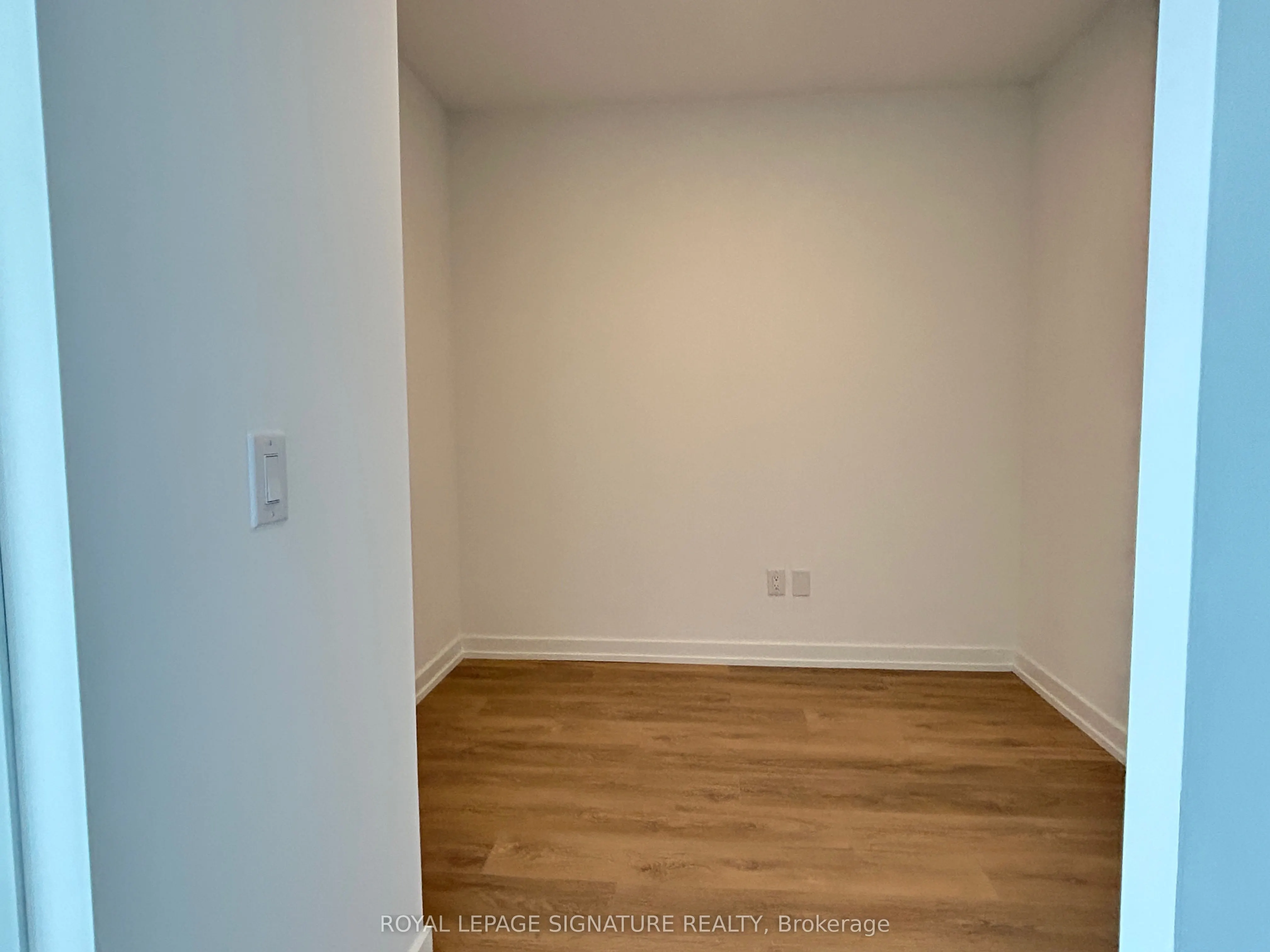 1100 Sheppard Avenue W, #1227