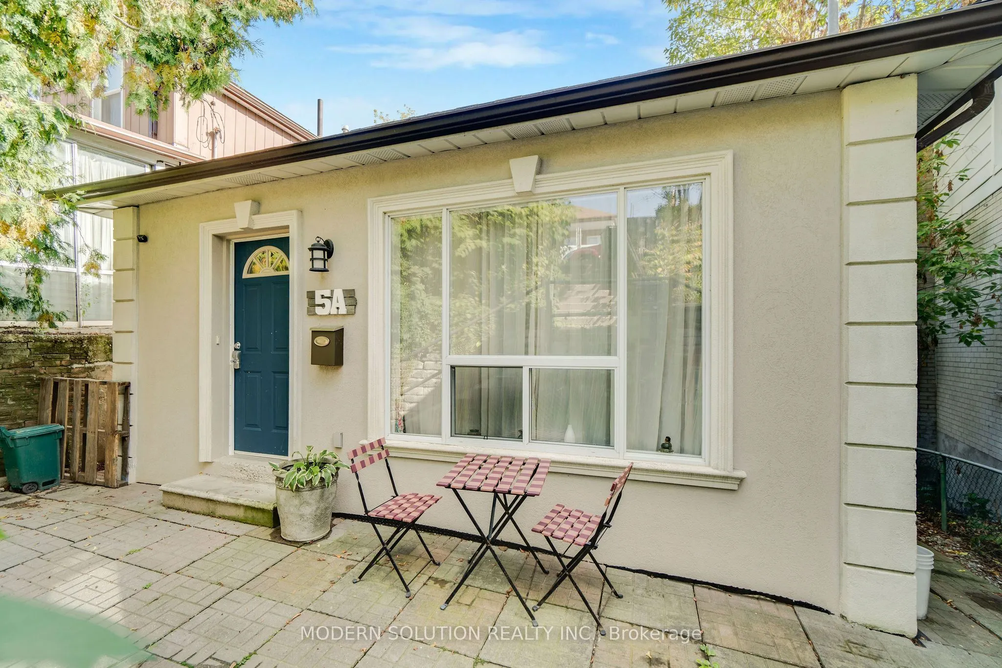 5A Dynevor Road