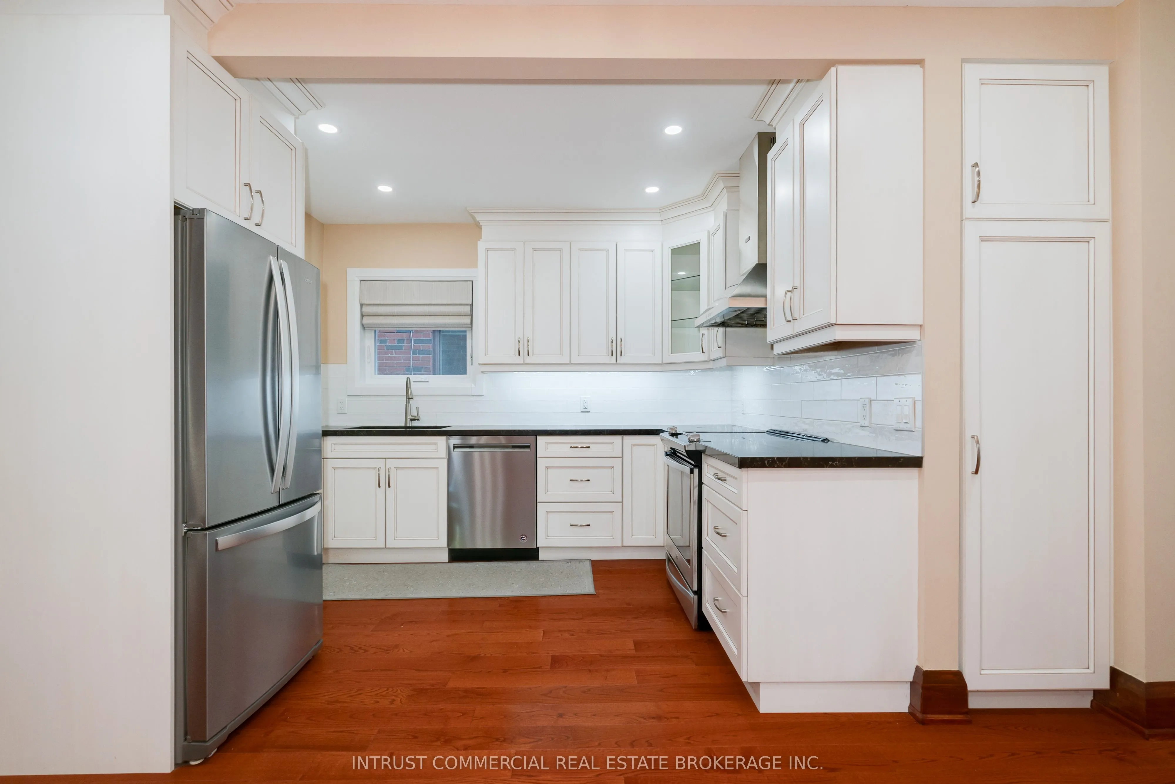 11 High Park Avenue, #Main Floor