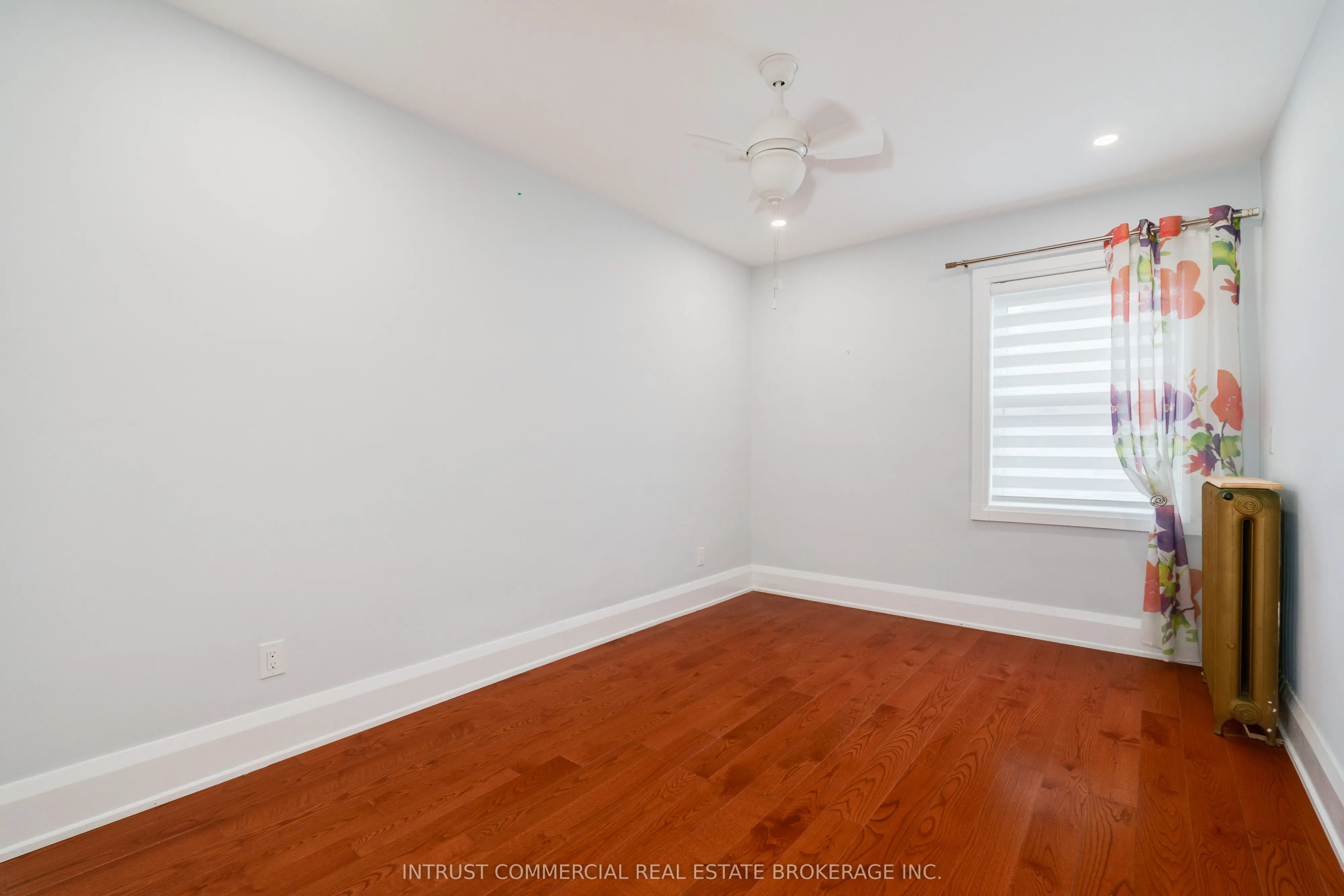 11 High Park Avenue, #Main Floor