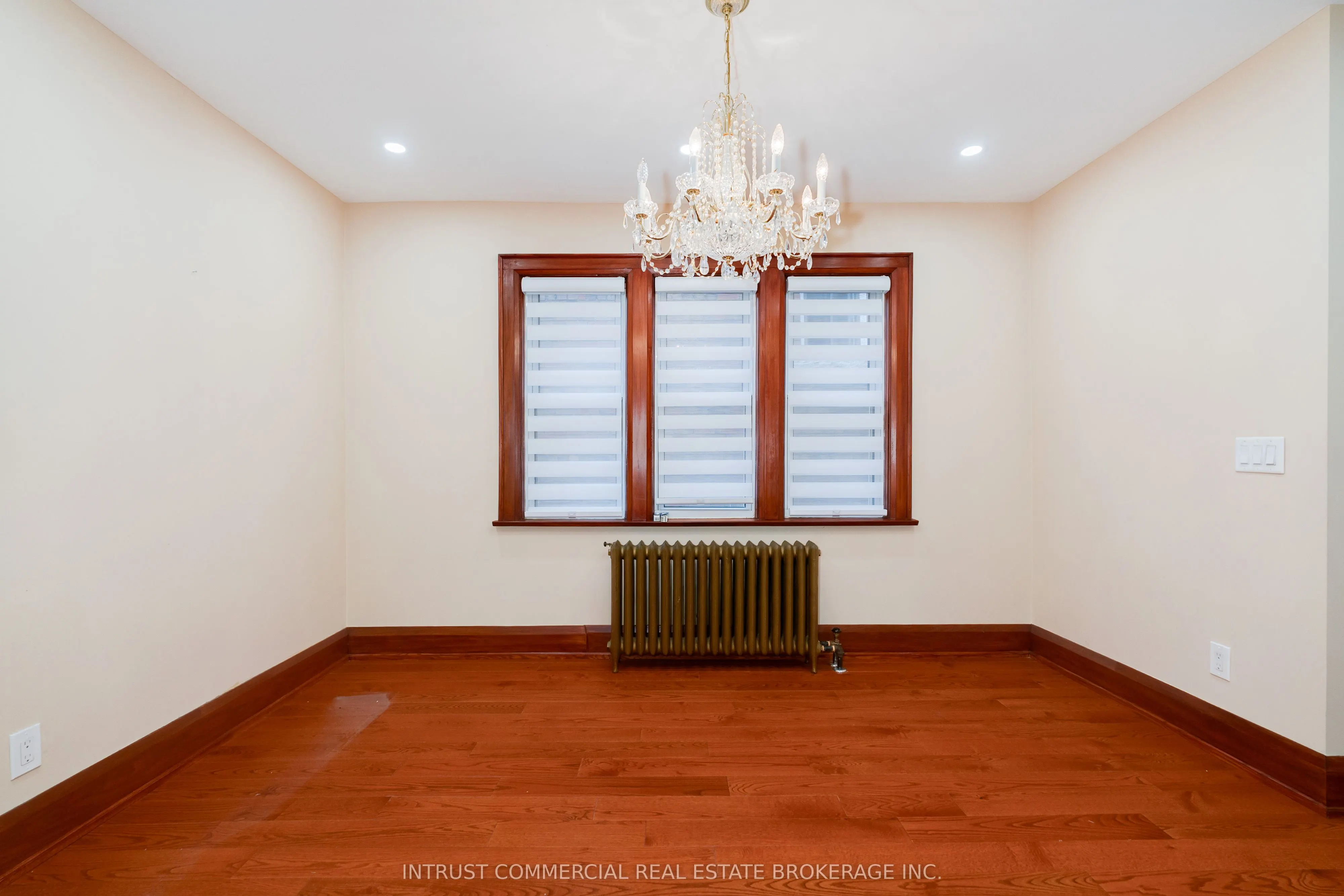 11 High Park Avenue, #Main Floor