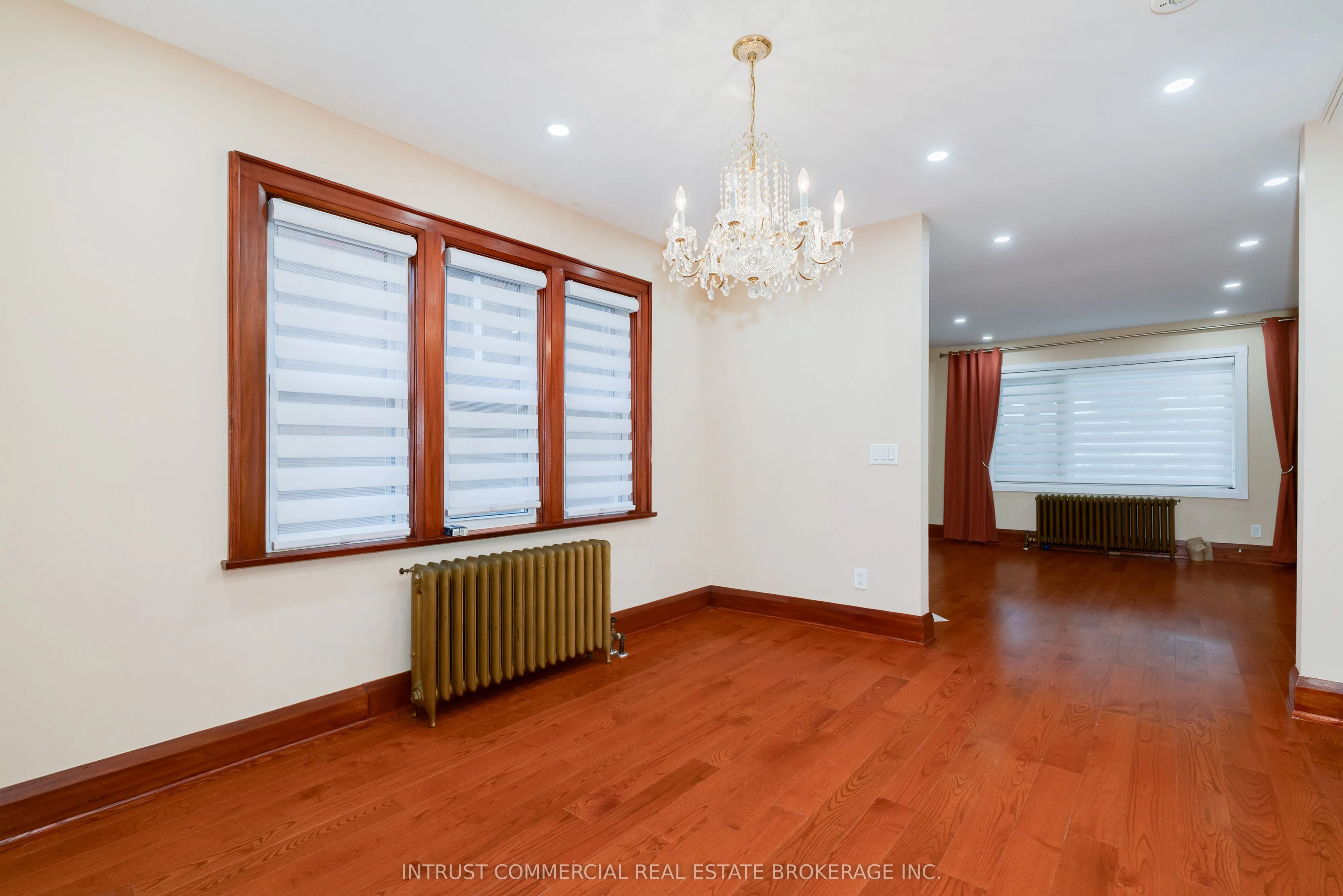 11 High Park Avenue, #Main Floor