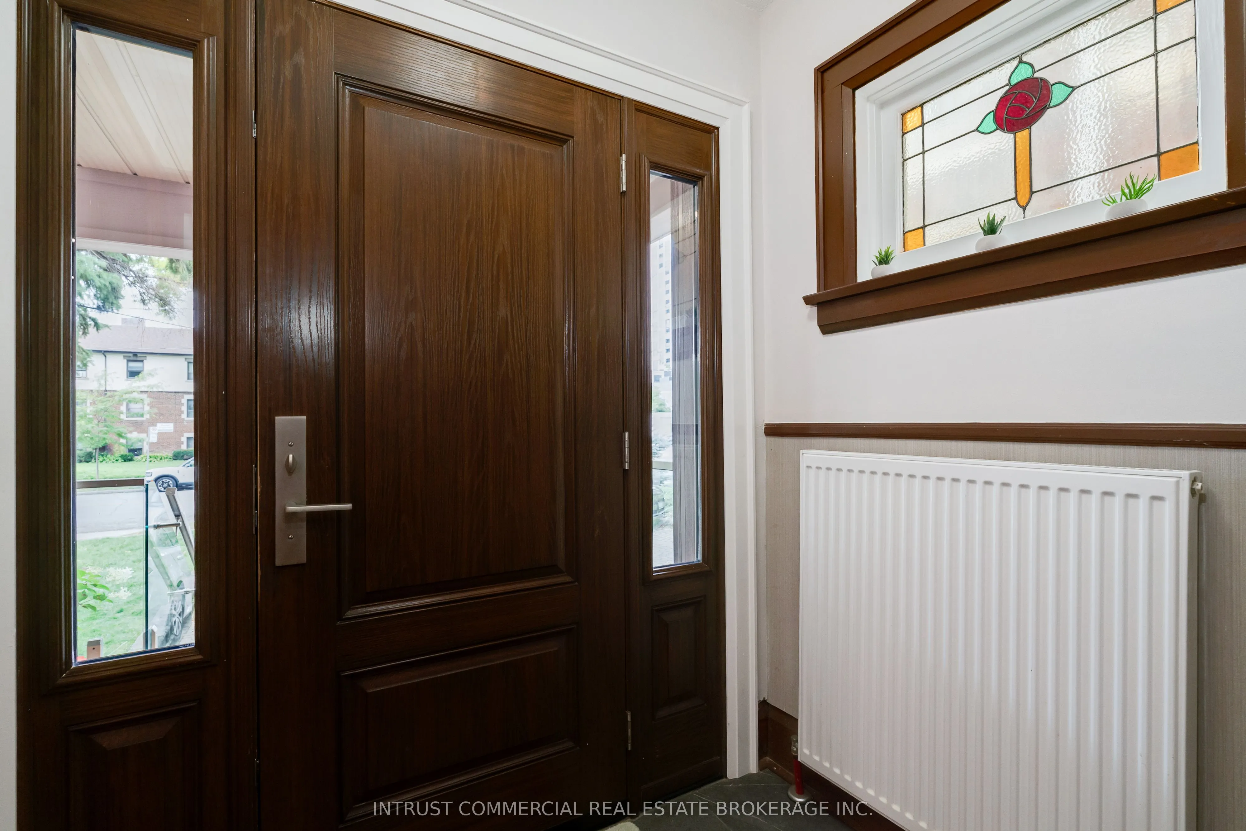 11 High Park Avenue, #Main Floor