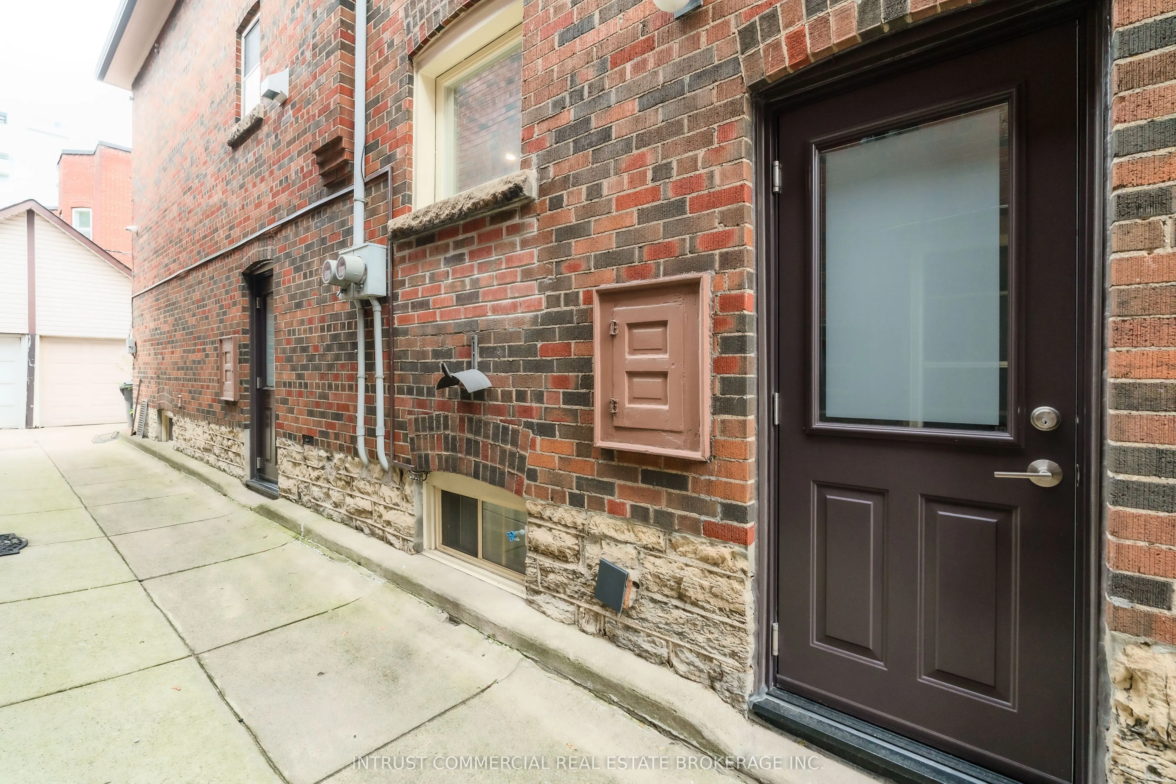 11 High Park Avenue, #Main Floor