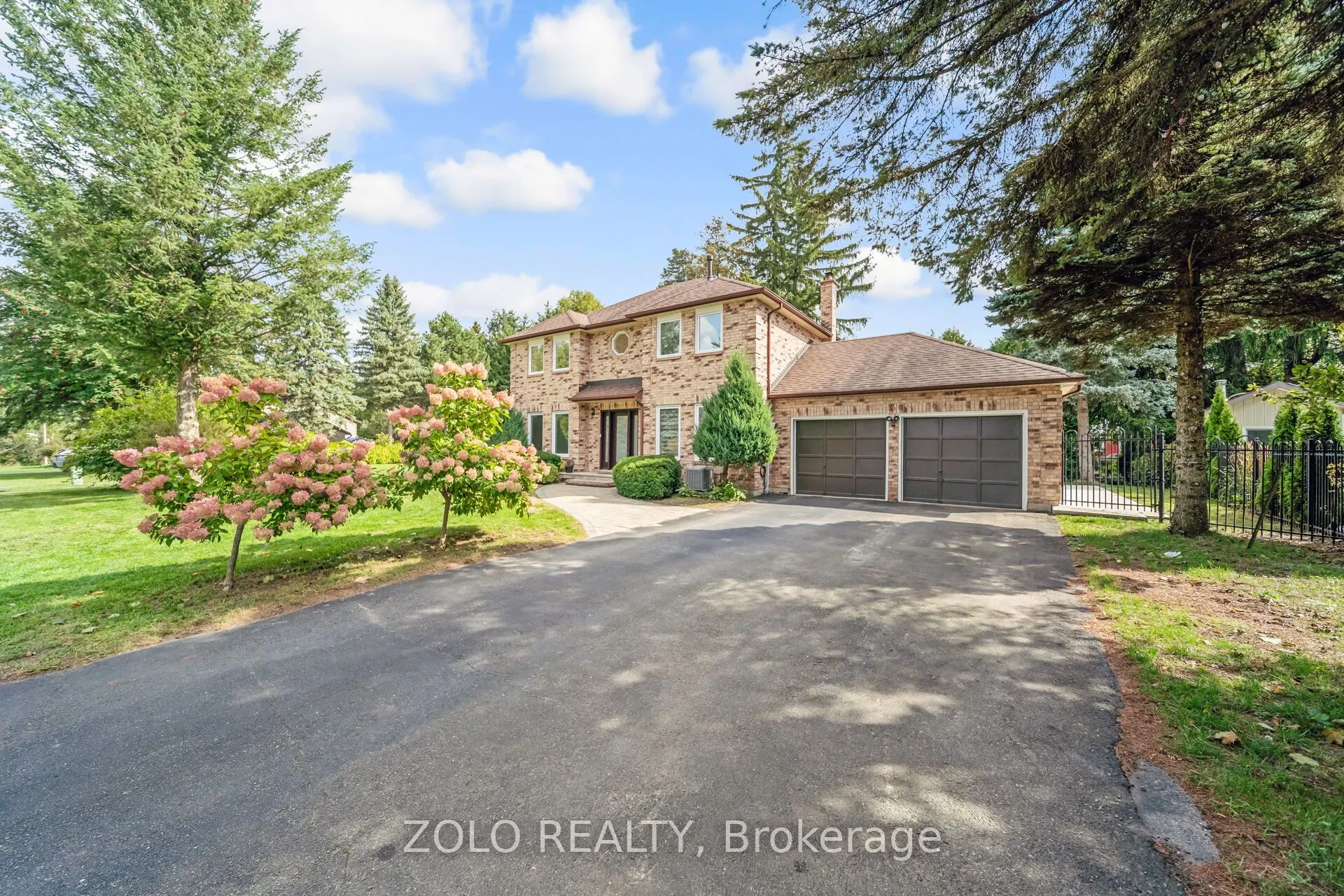13 Ivan Avenue