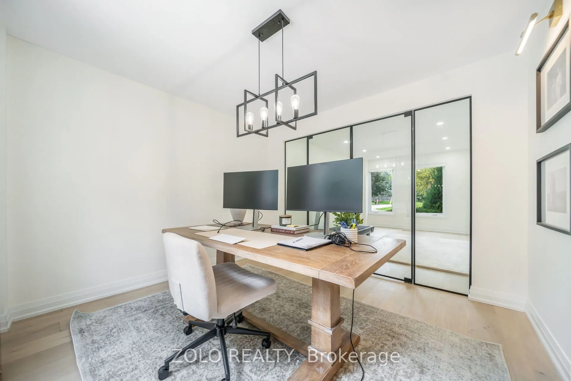 13 Ivan Avenue