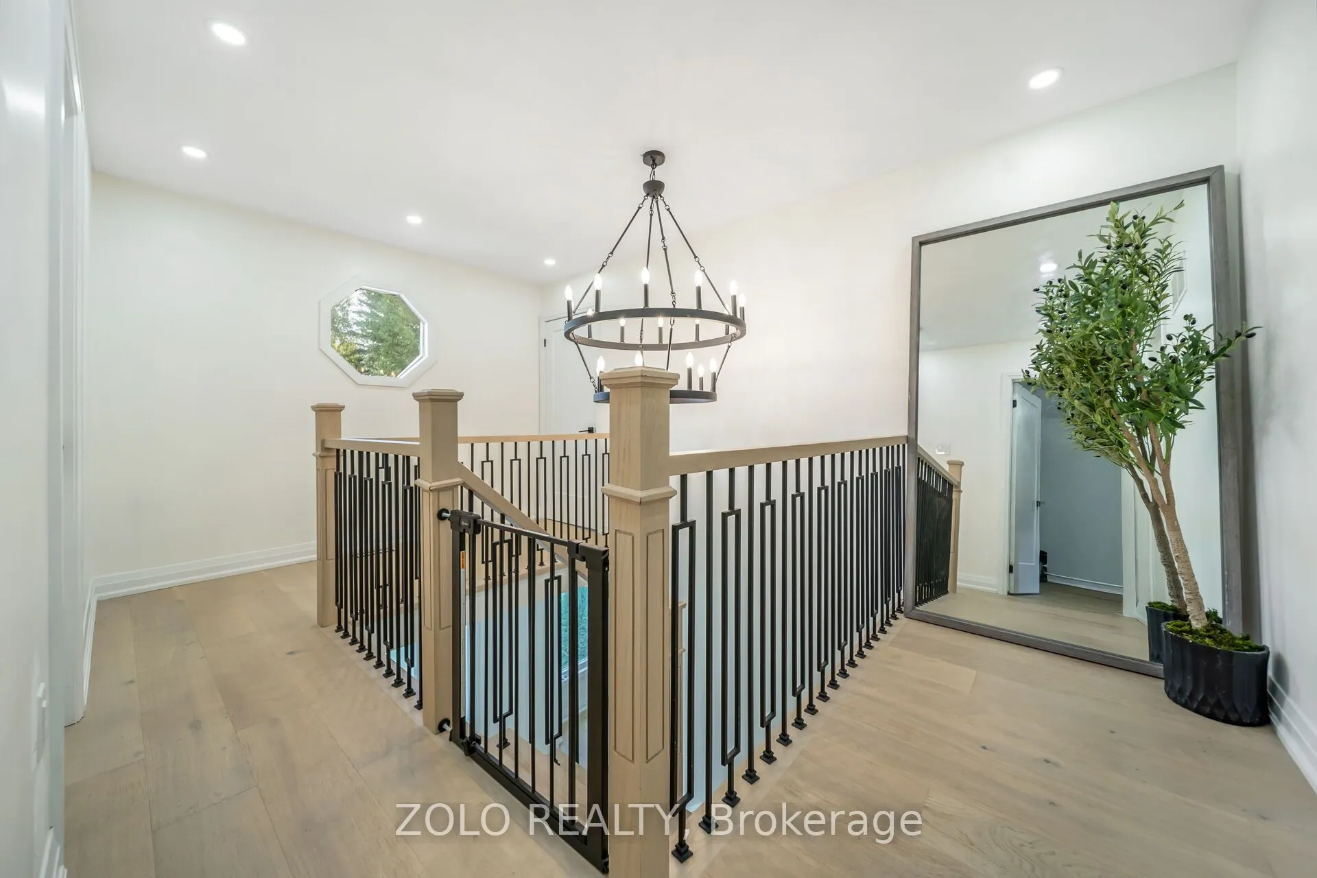 13 Ivan Avenue