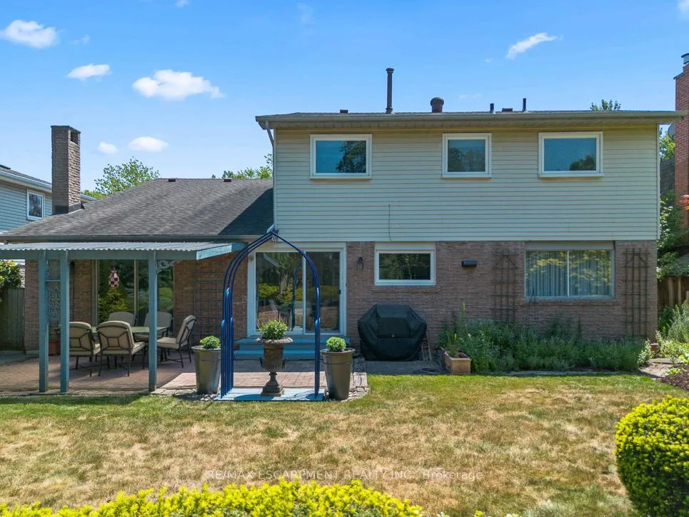 2369 Baccaro Road