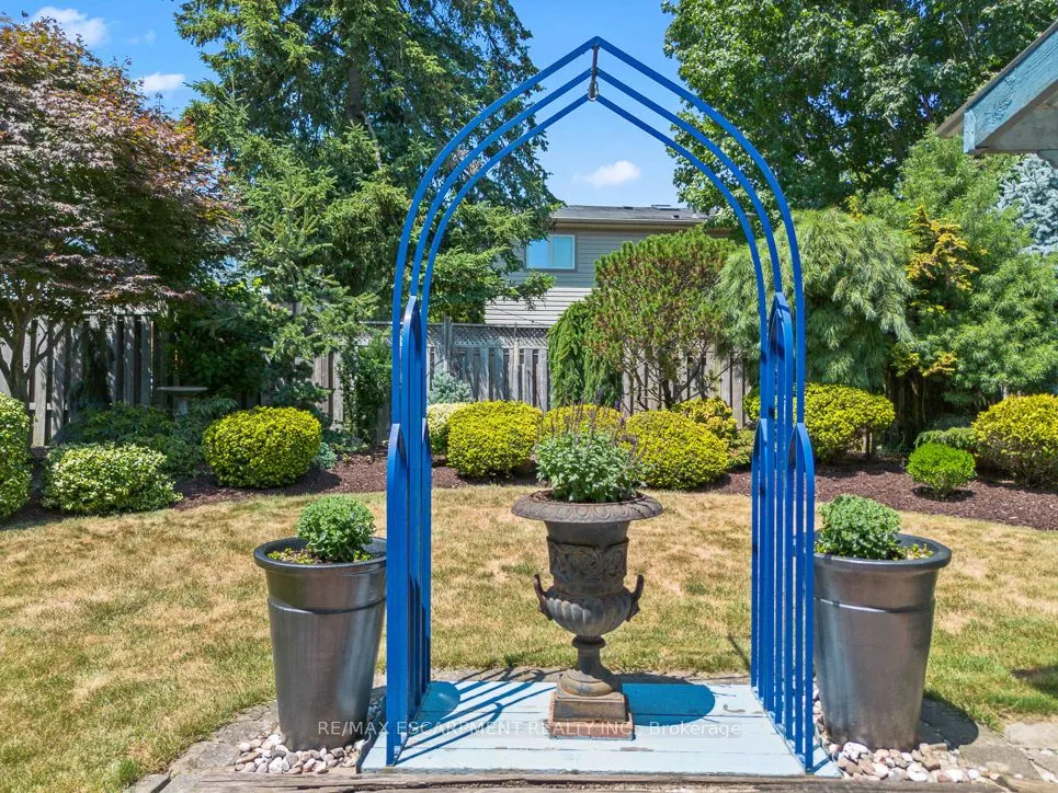 2369 Baccaro Road