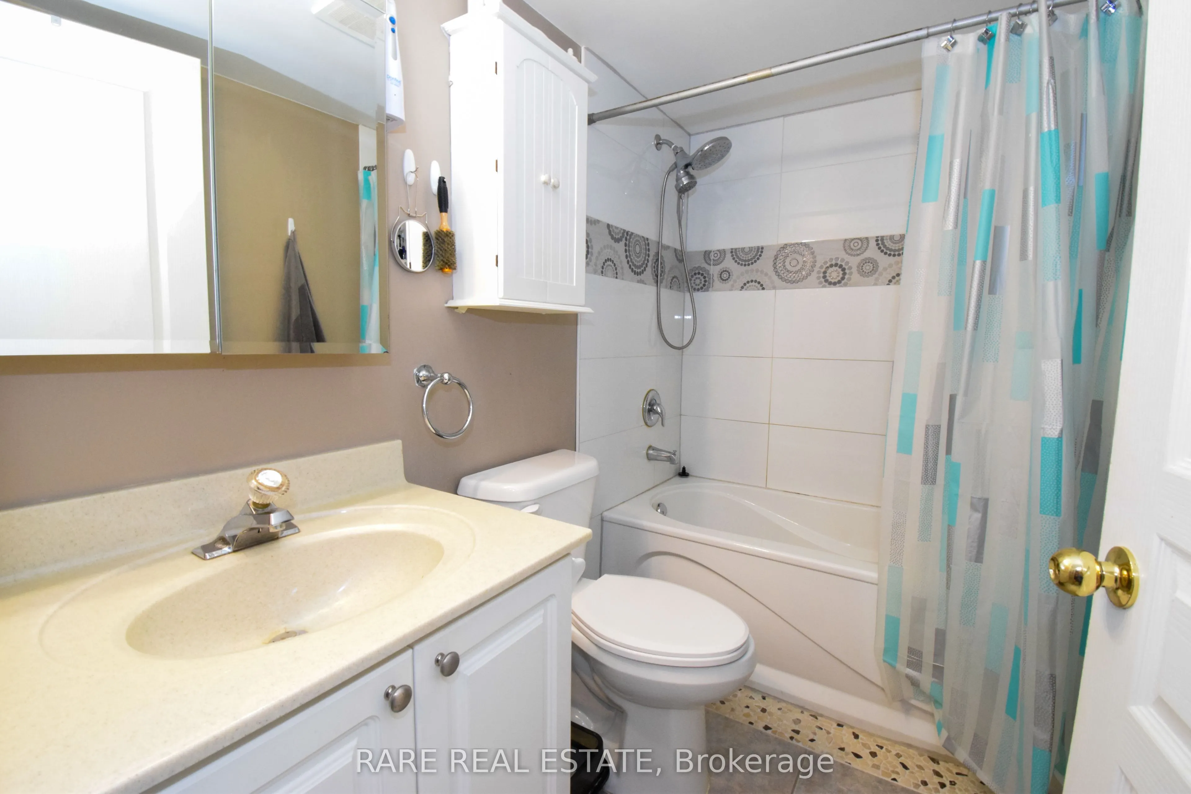 2545 Erin Centre Boulevard, #509