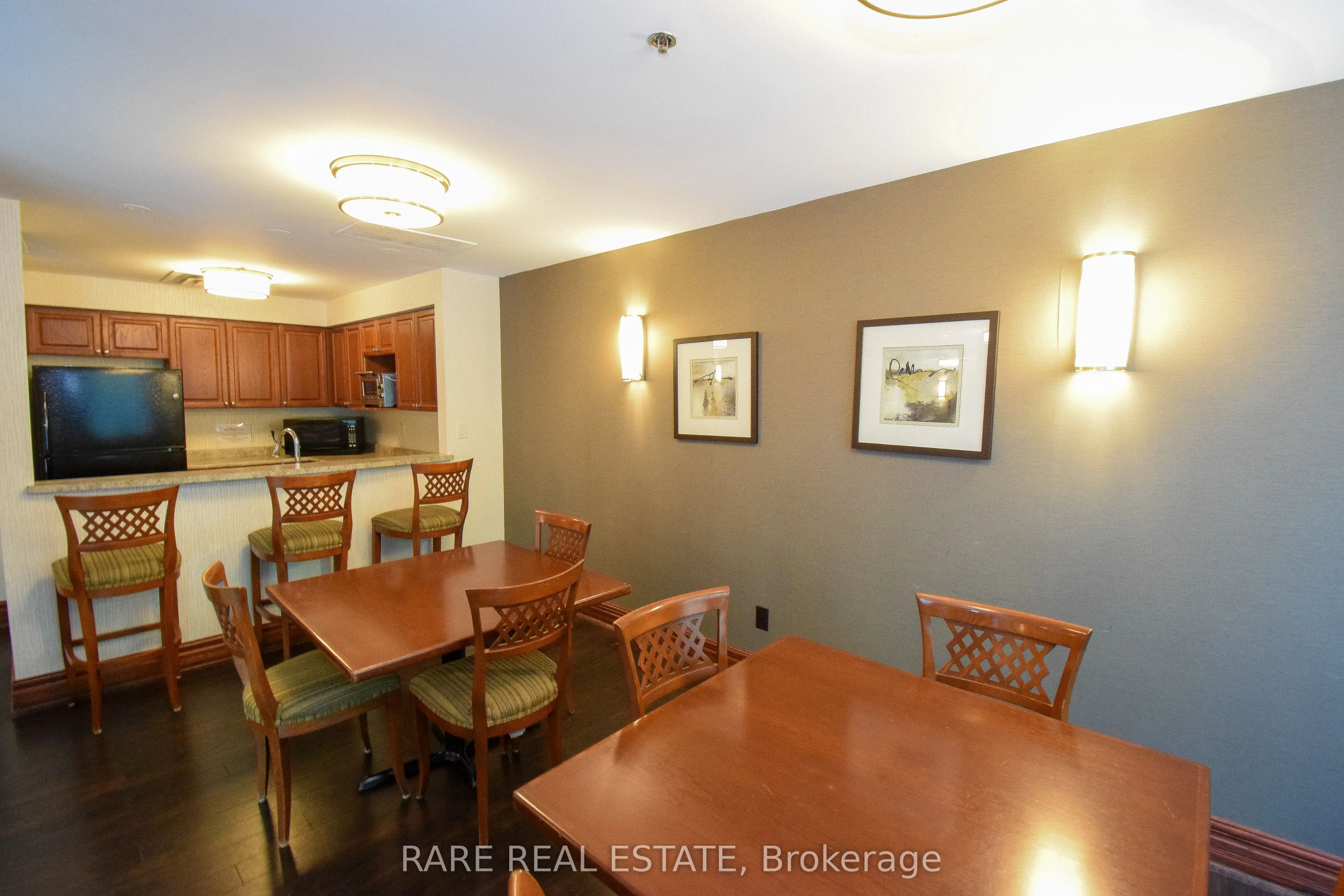 2545 Erin Centre Boulevard, #509