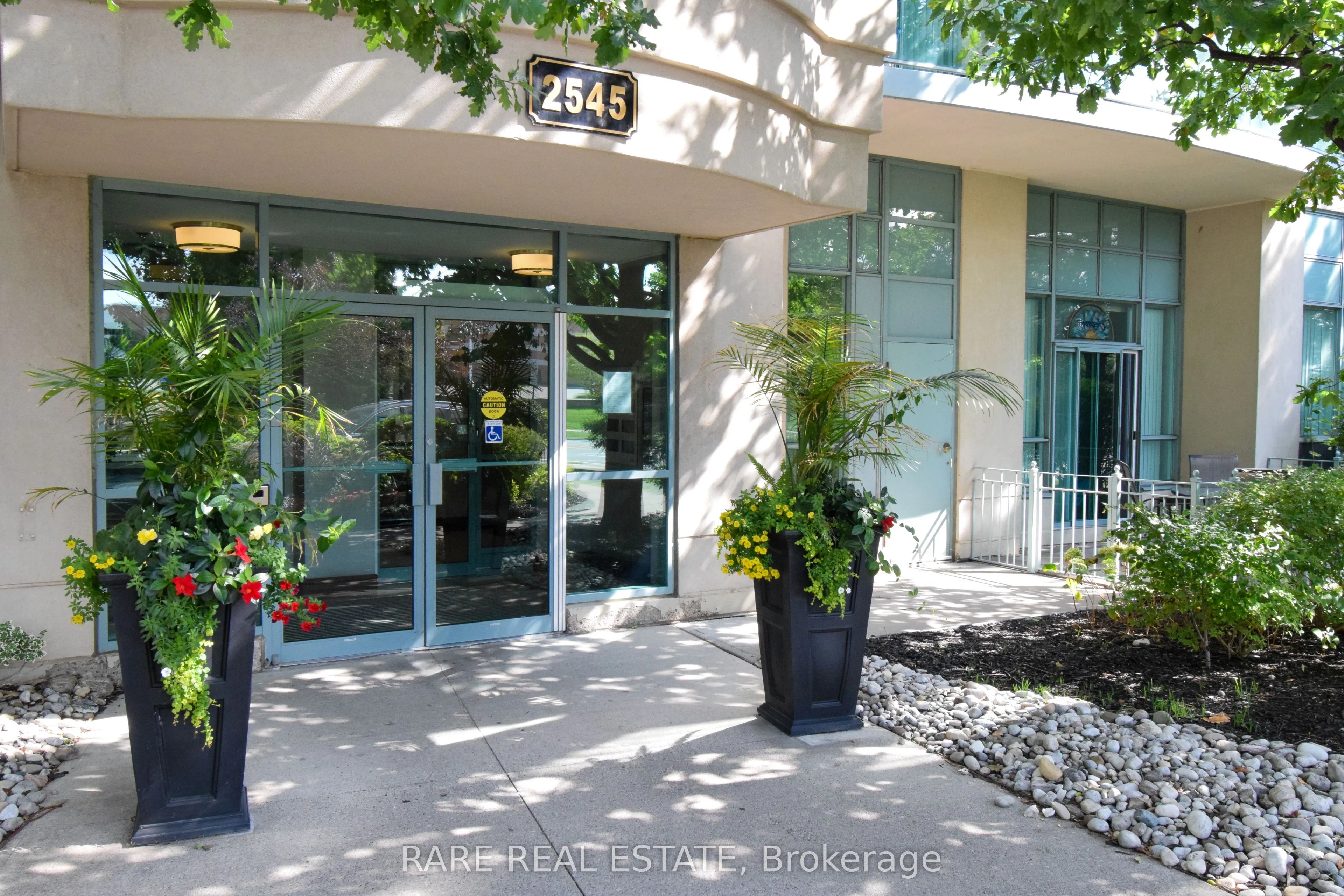 2545 Erin Centre Boulevard, #509