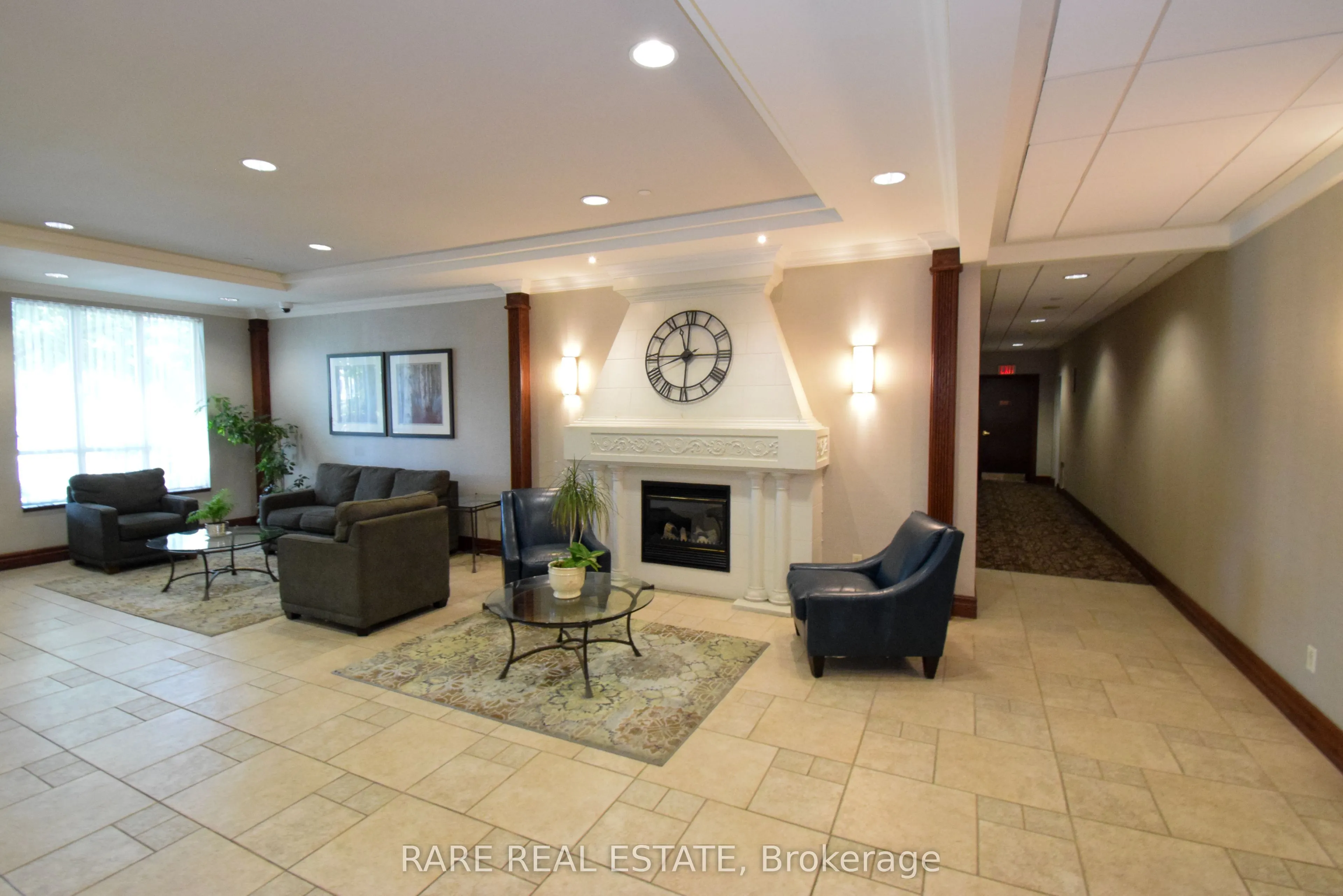 2545 Erin Centre Boulevard, #509