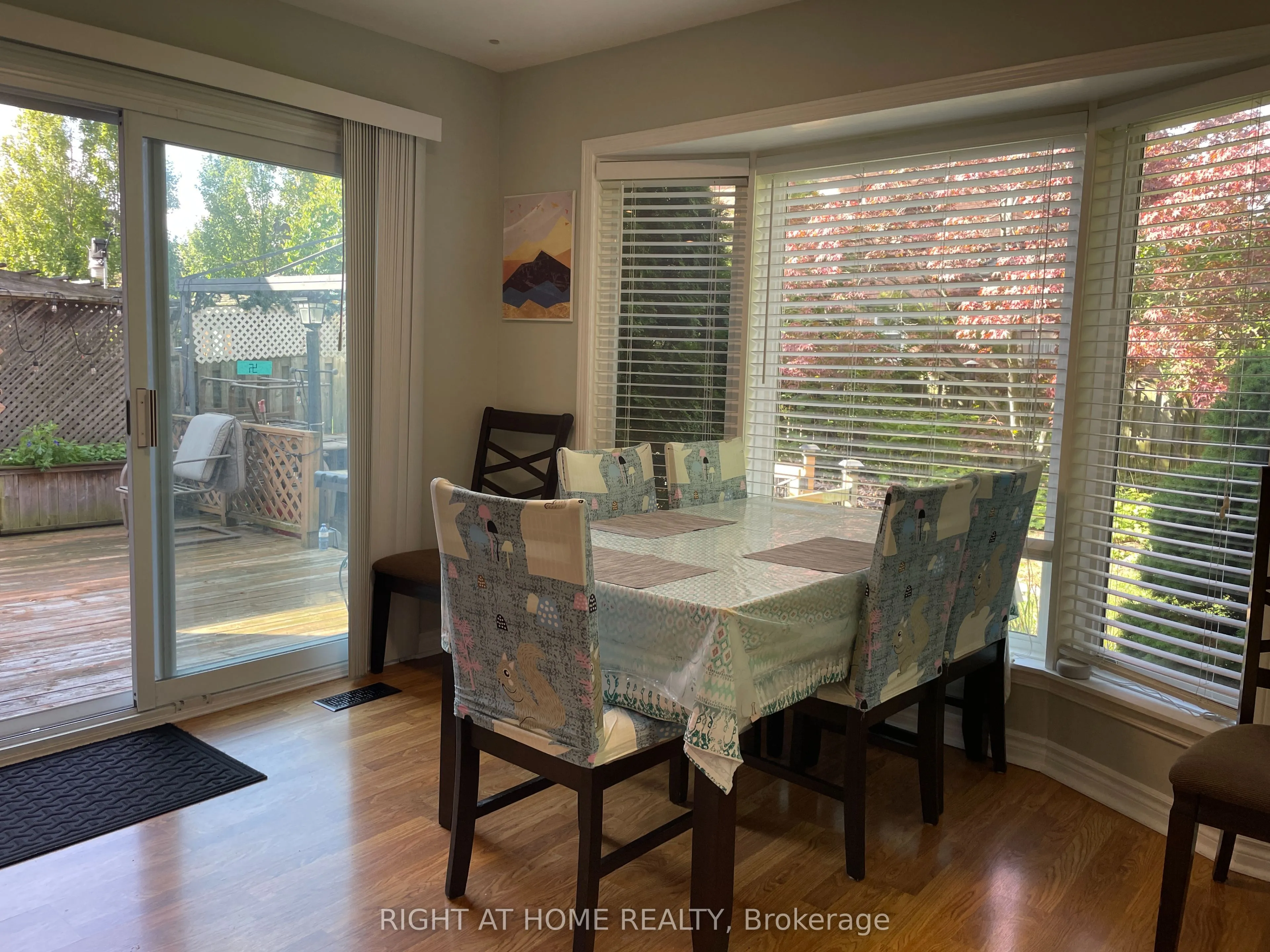 1163 Rosethorne Road, #Upper