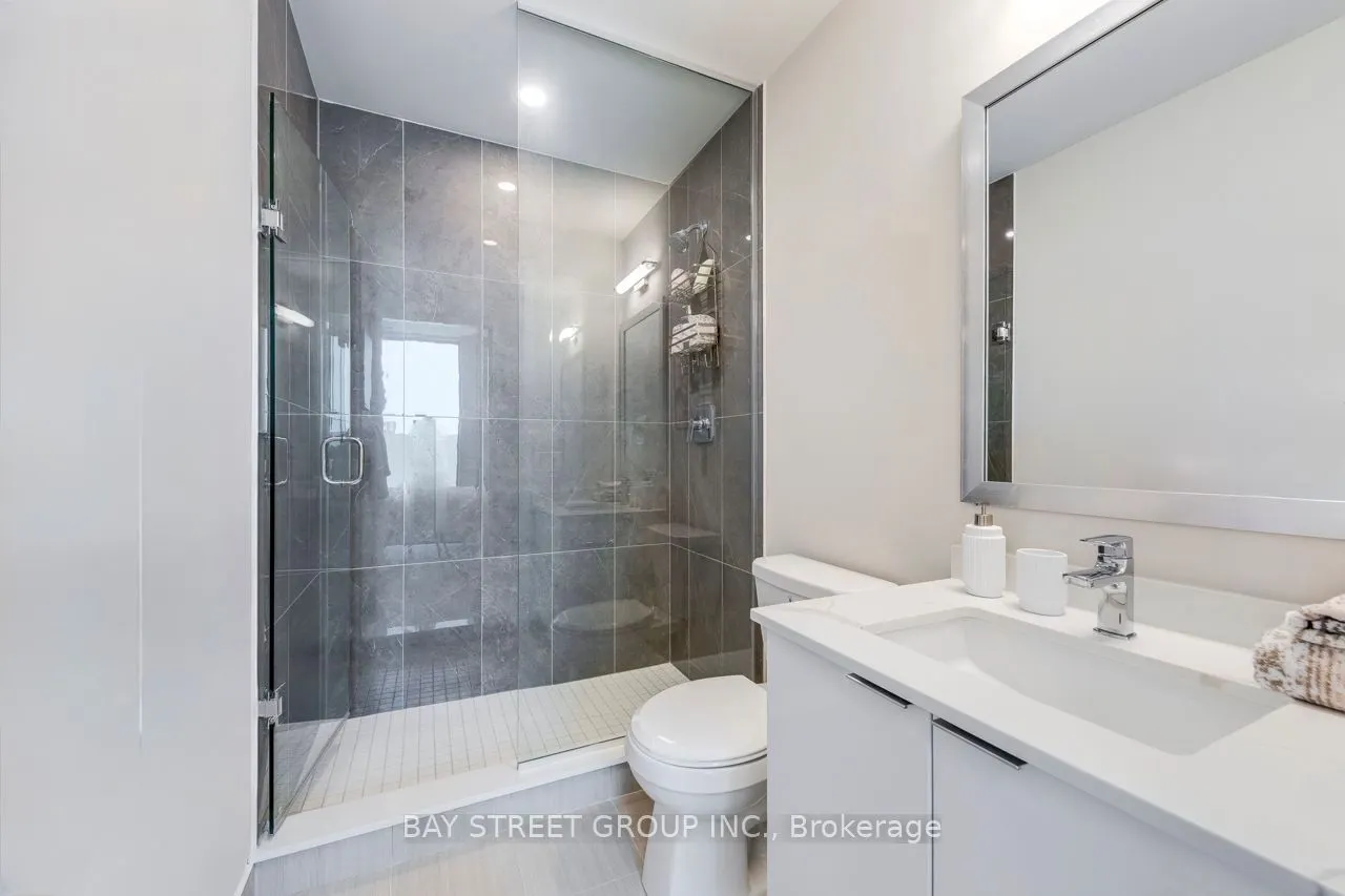 15 Watergarden Drive, #2607