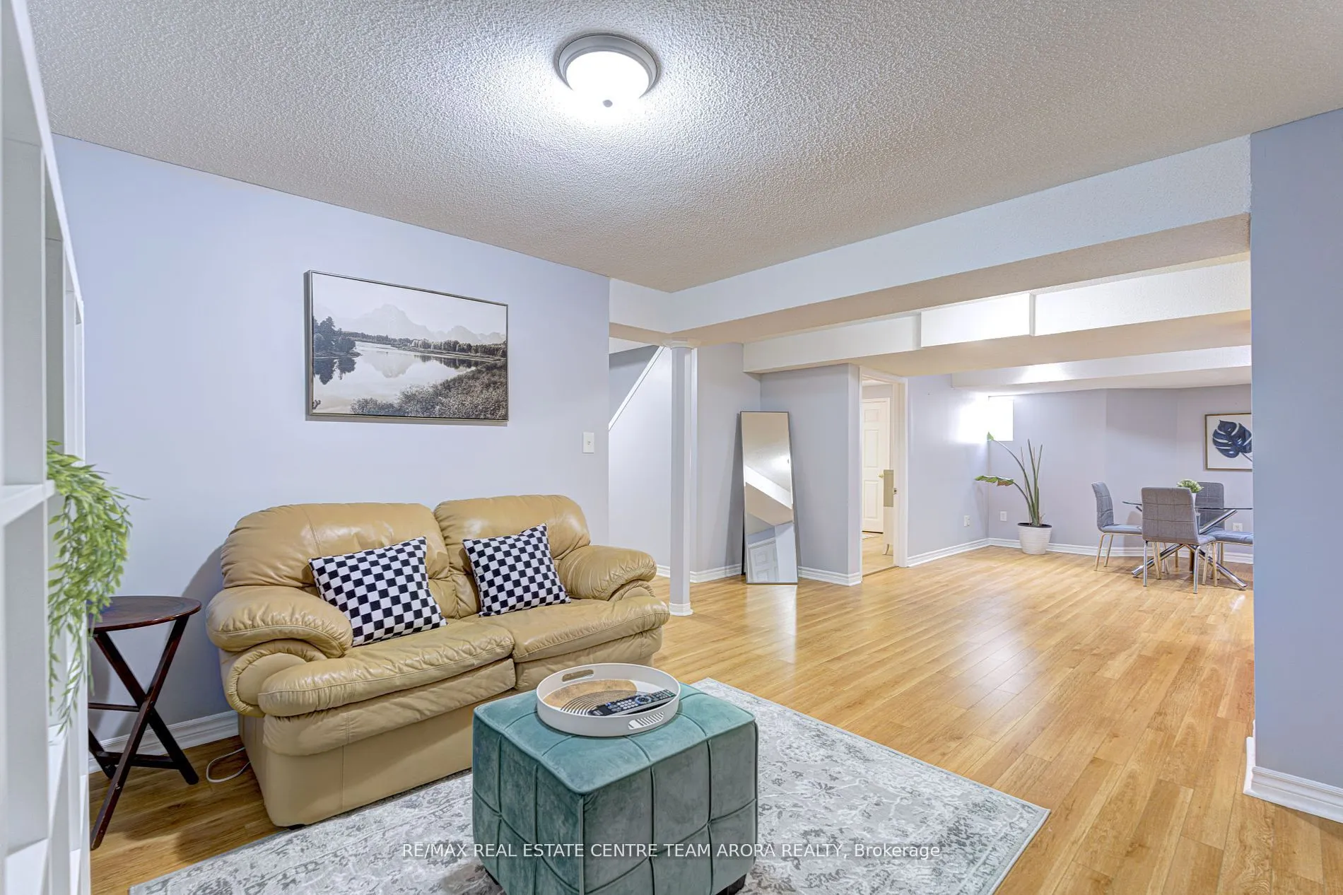 7129 Gillespie Lane