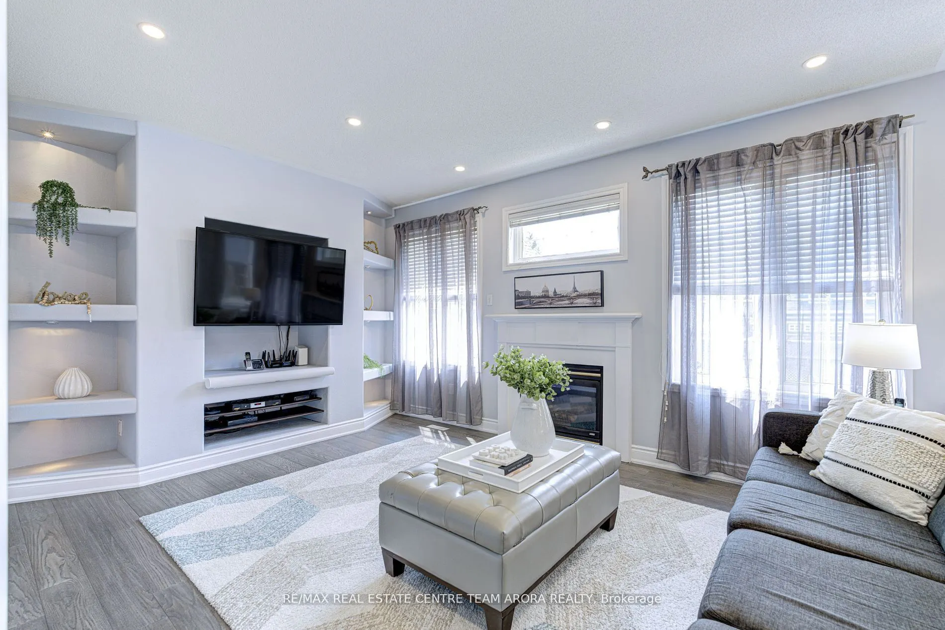 7129 Gillespie Lane