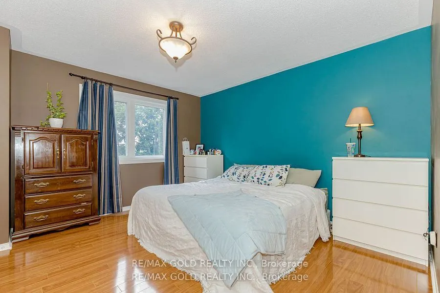 139 Chipmunk Crescent