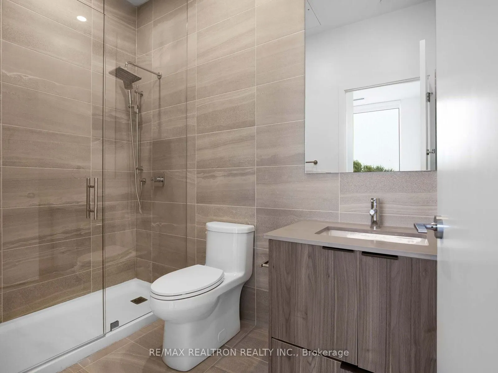 722 Marlee Avenue, #405