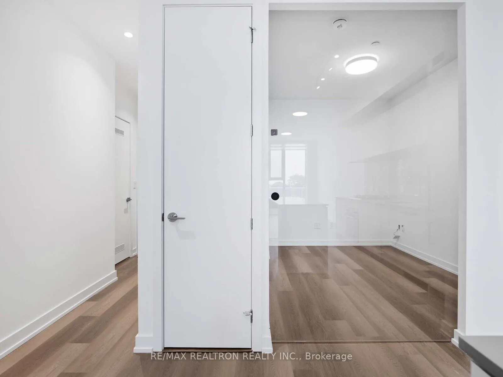 722 Marlee Avenue, #405