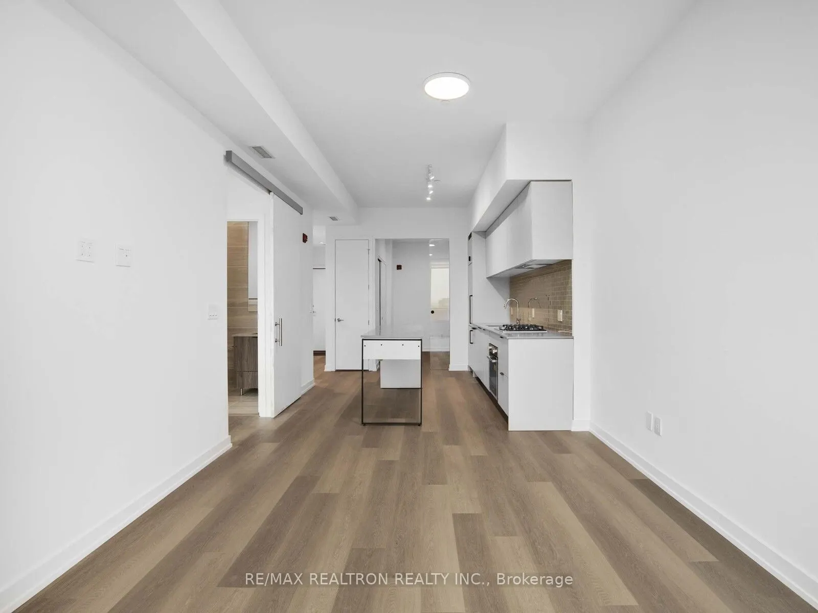 722 Marlee Avenue, #405