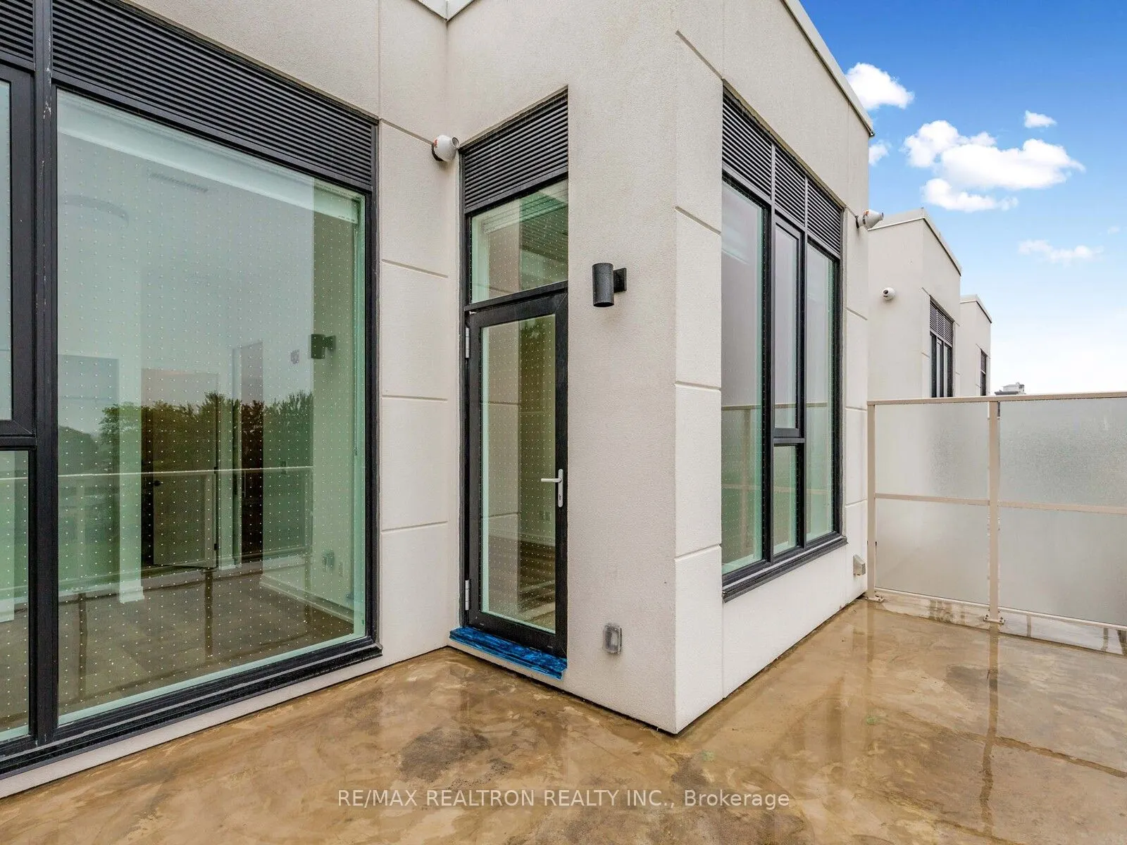 722 Marlee Avenue, #405