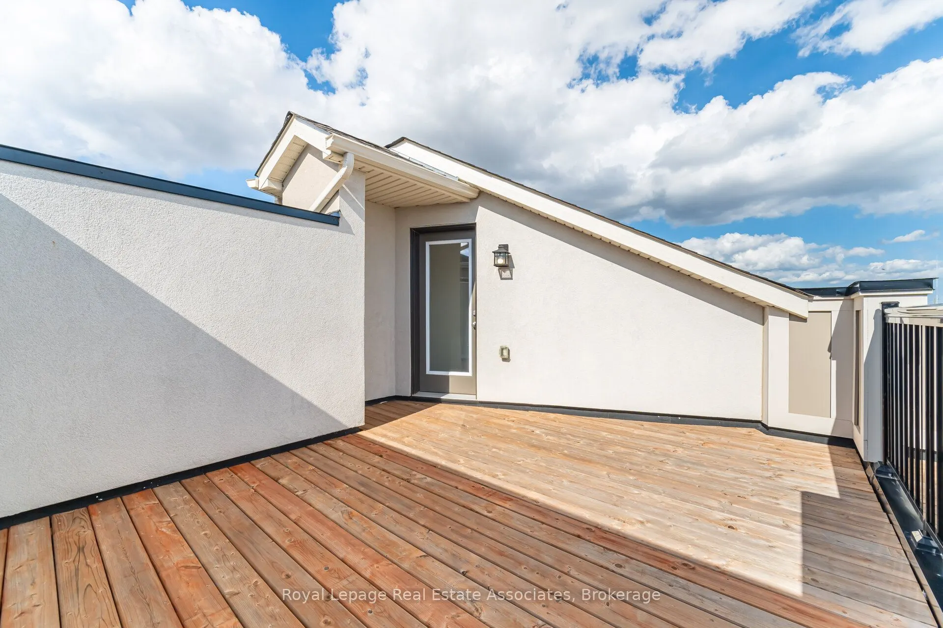 1397 William Halton Parkway