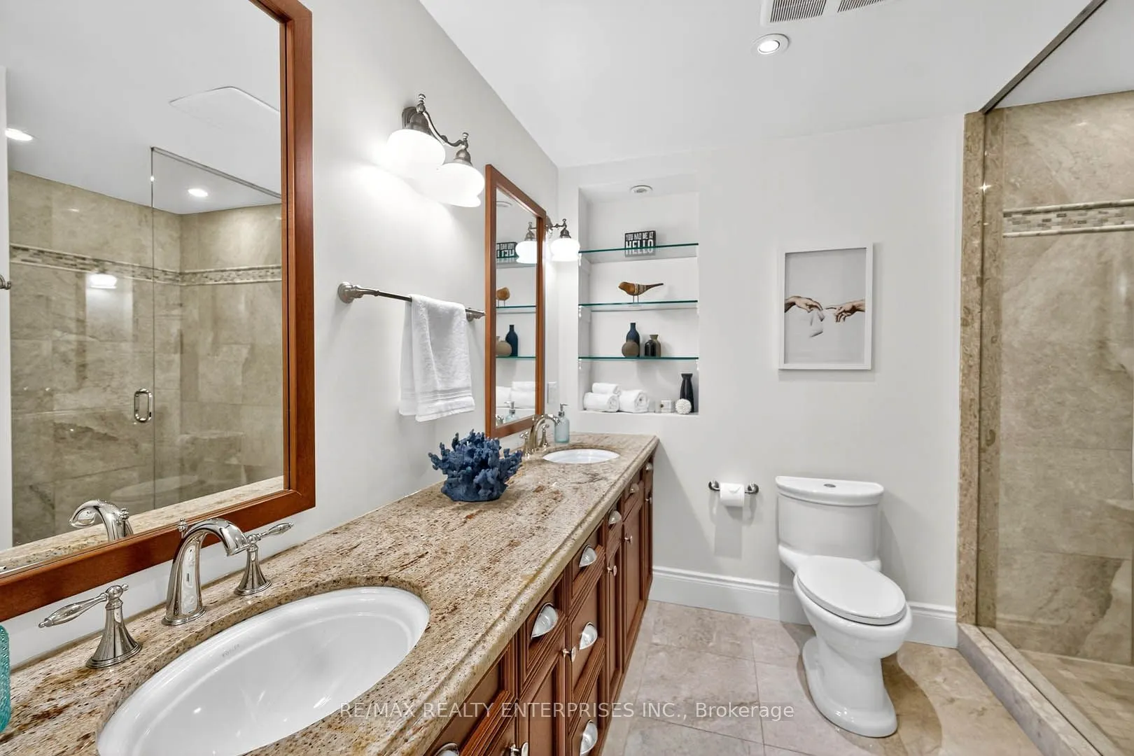 336 Oakridge Court