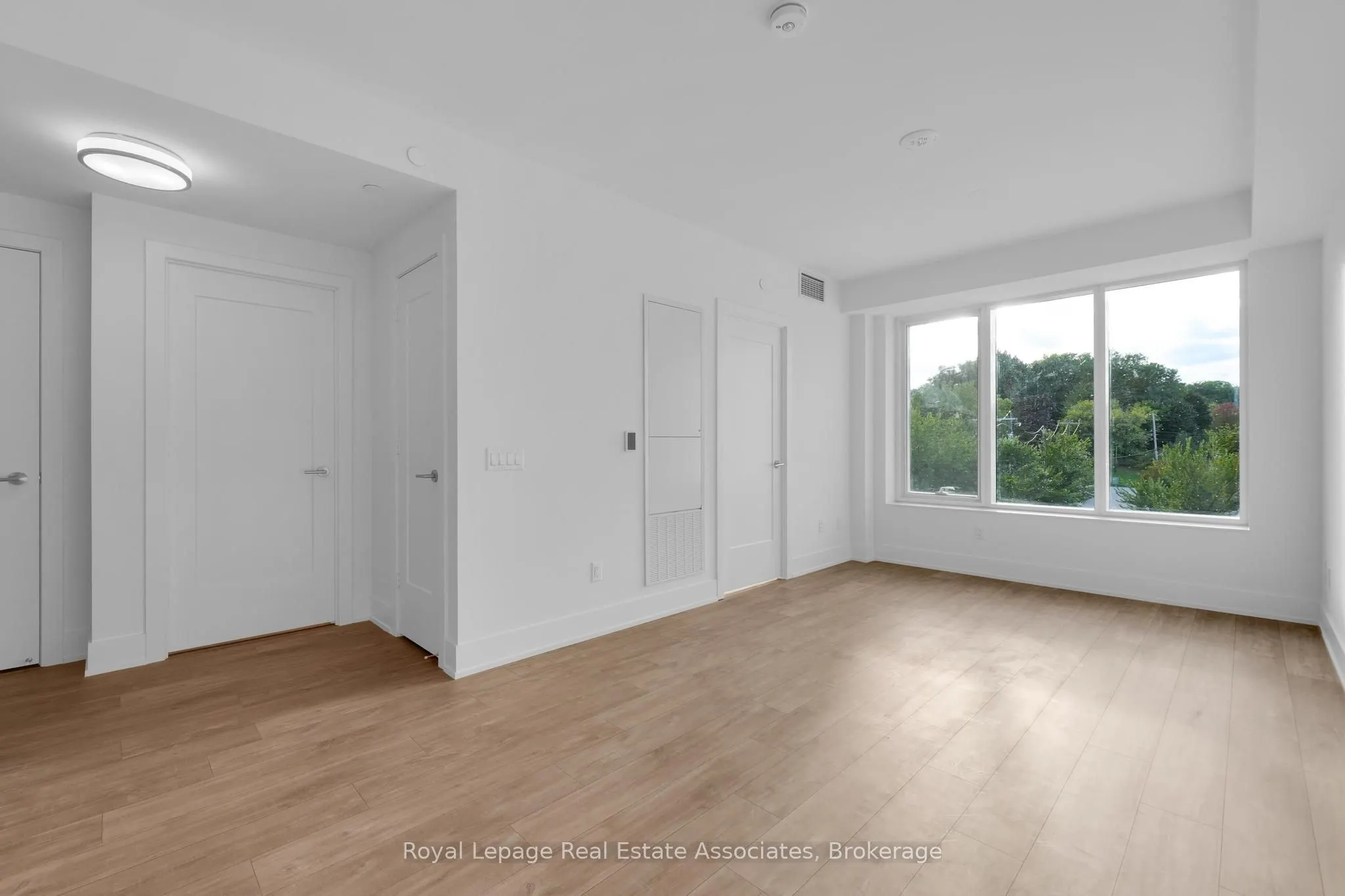259 The Kingsway, #310