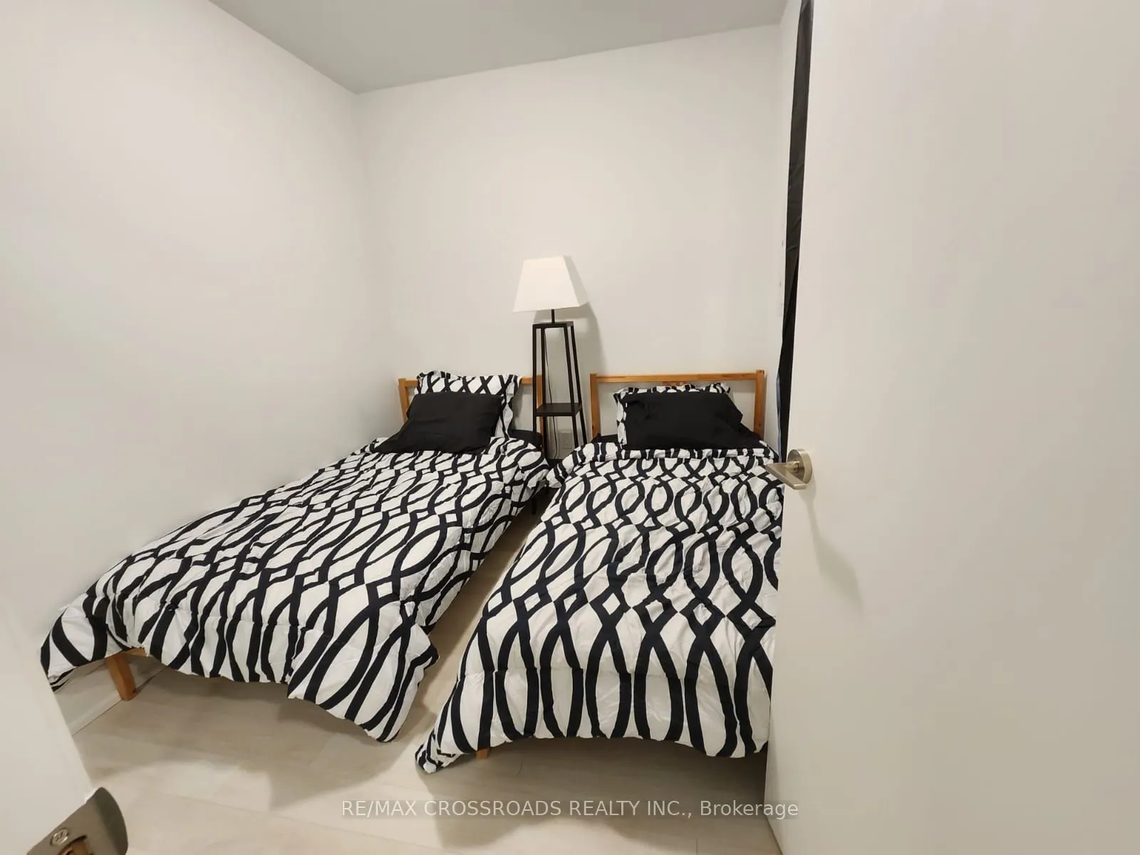 1461 Lawrence Avenue W, #2105