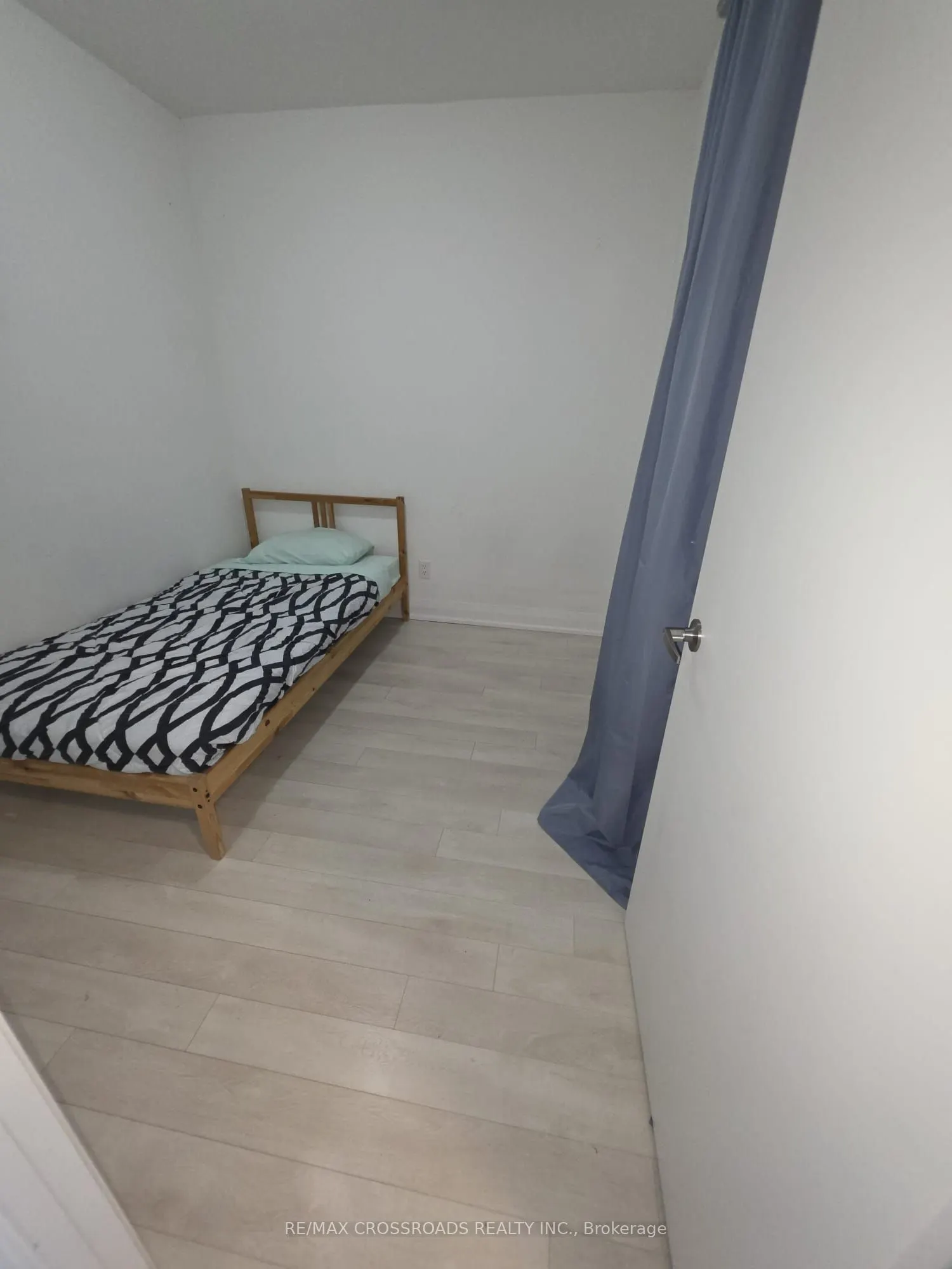 1461 Lawrence Avenue W, #2105