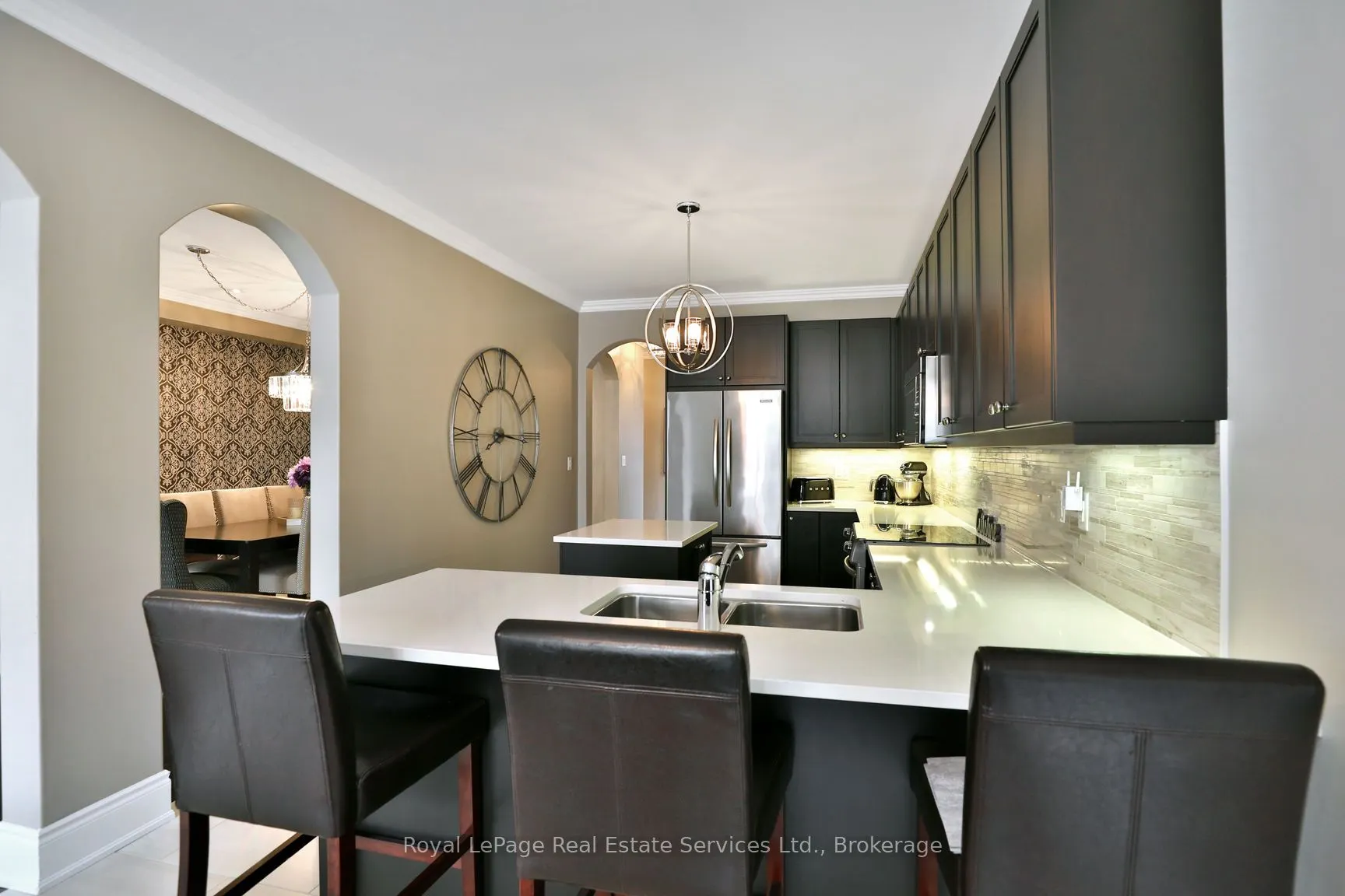 2473 Thornfield Common