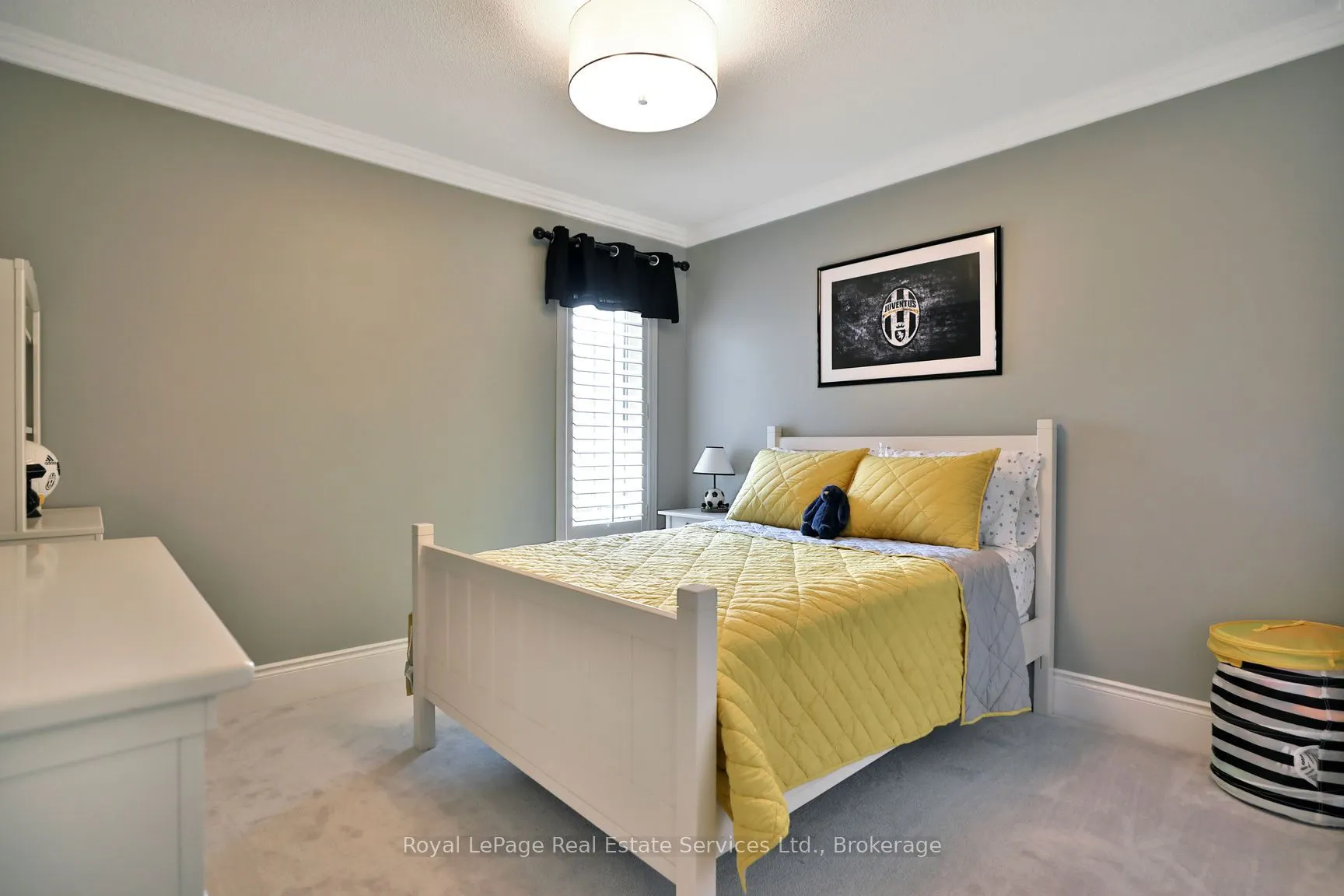 2473 Thornfield Common