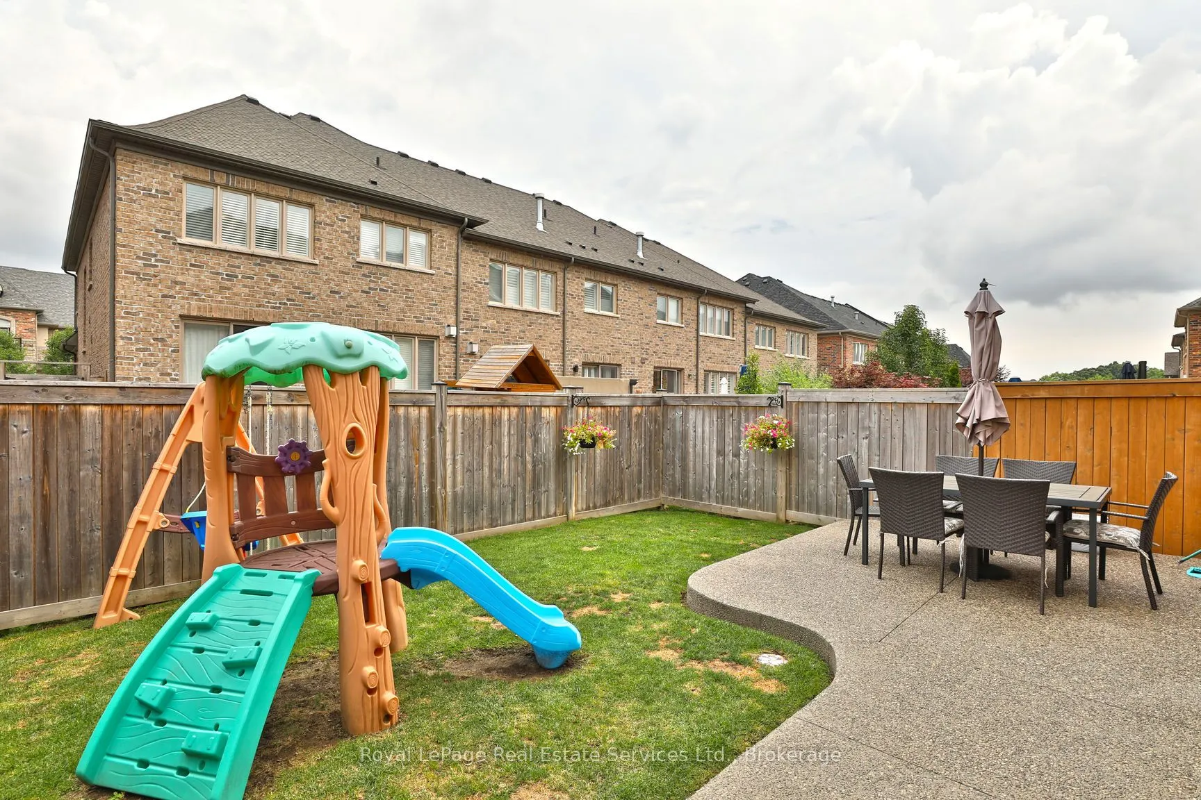 2473 Thornfield Common