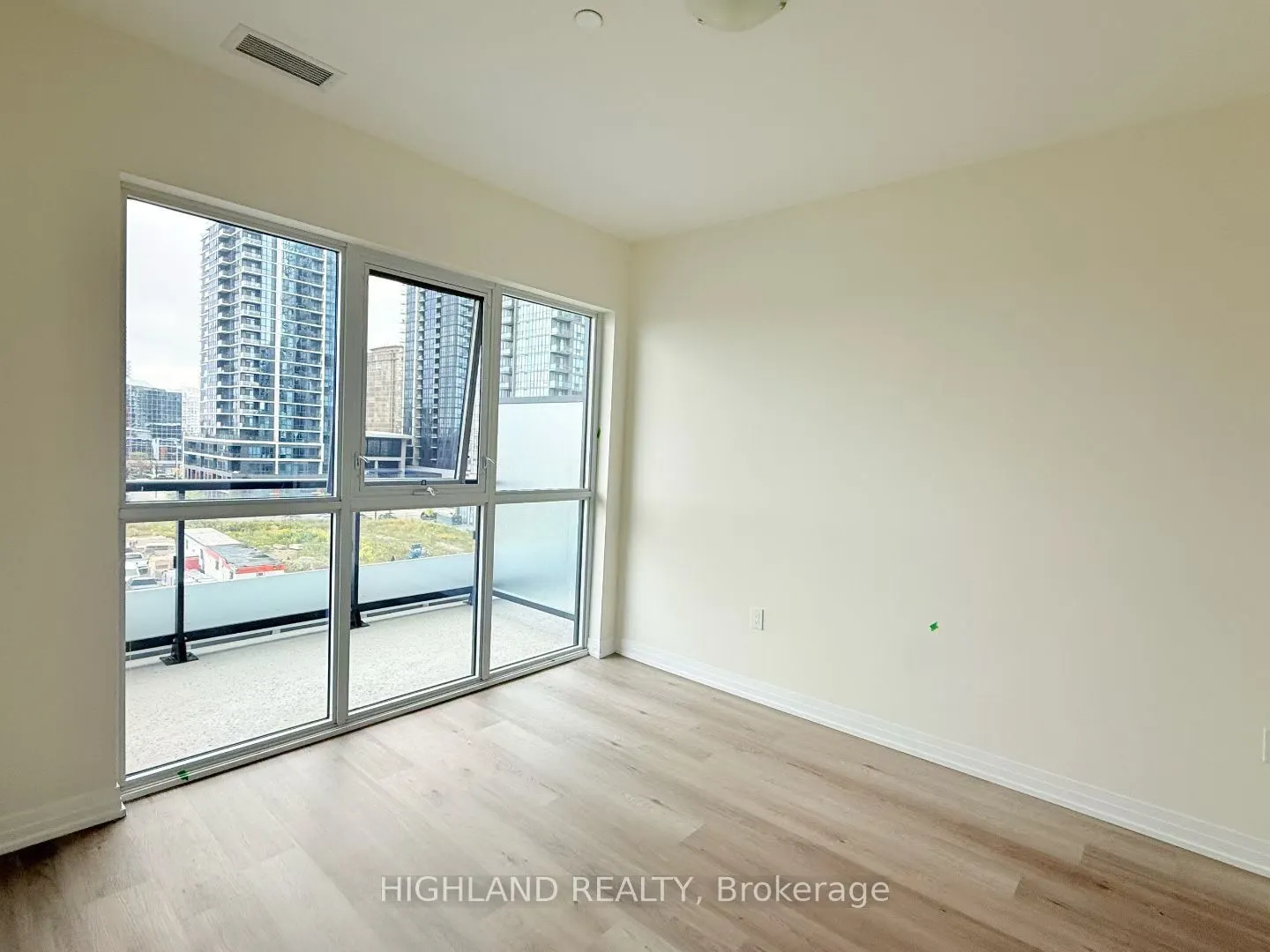 15 watergarden Drive, #406