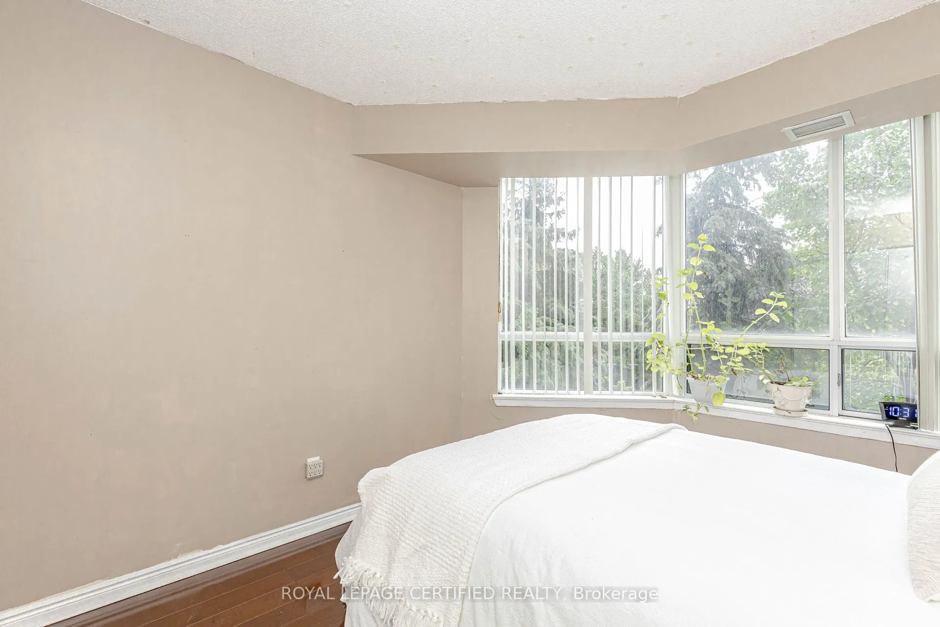 135 Hillcrest Avenue, #313