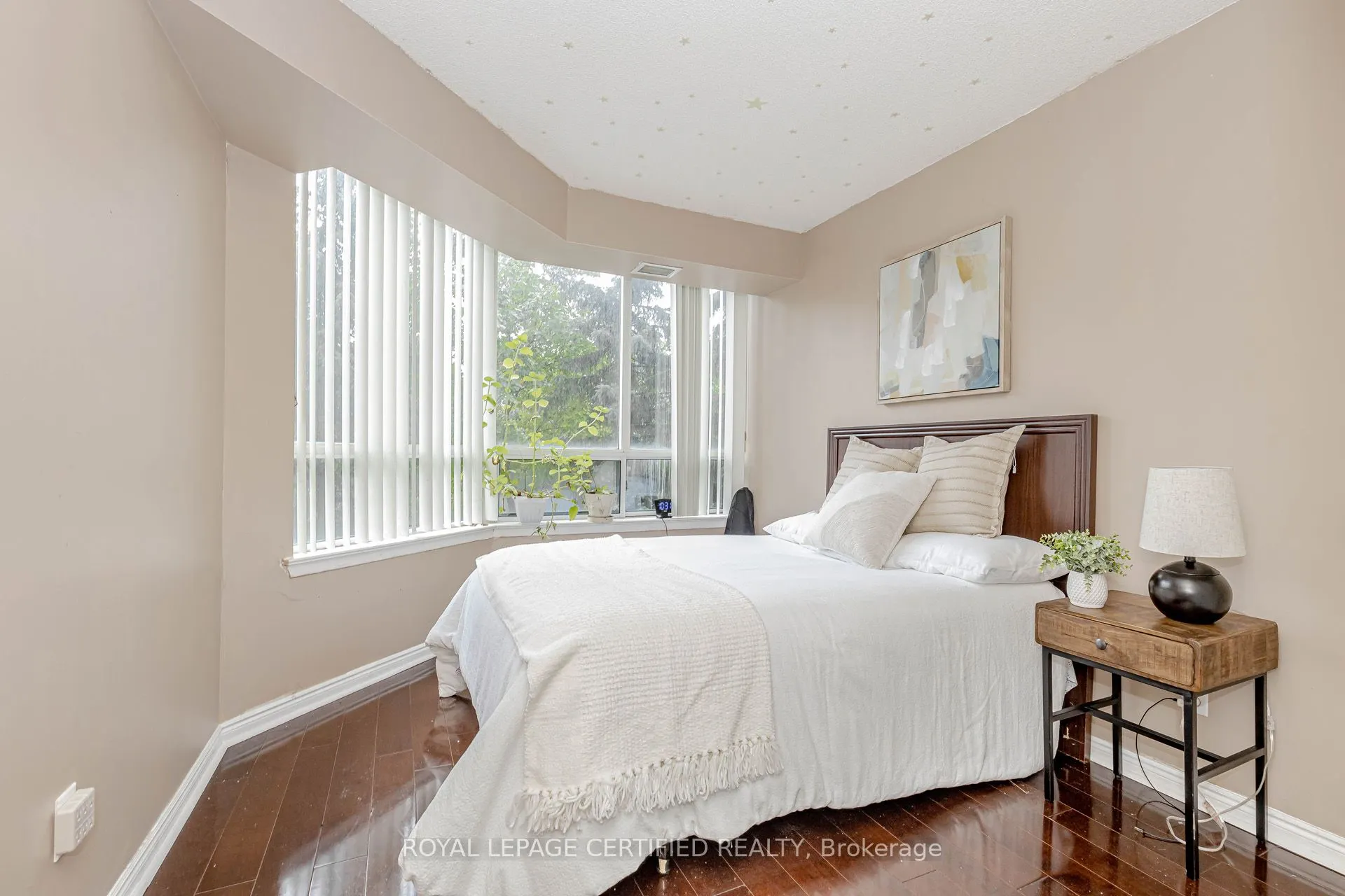 135 Hillcrest Avenue, #313