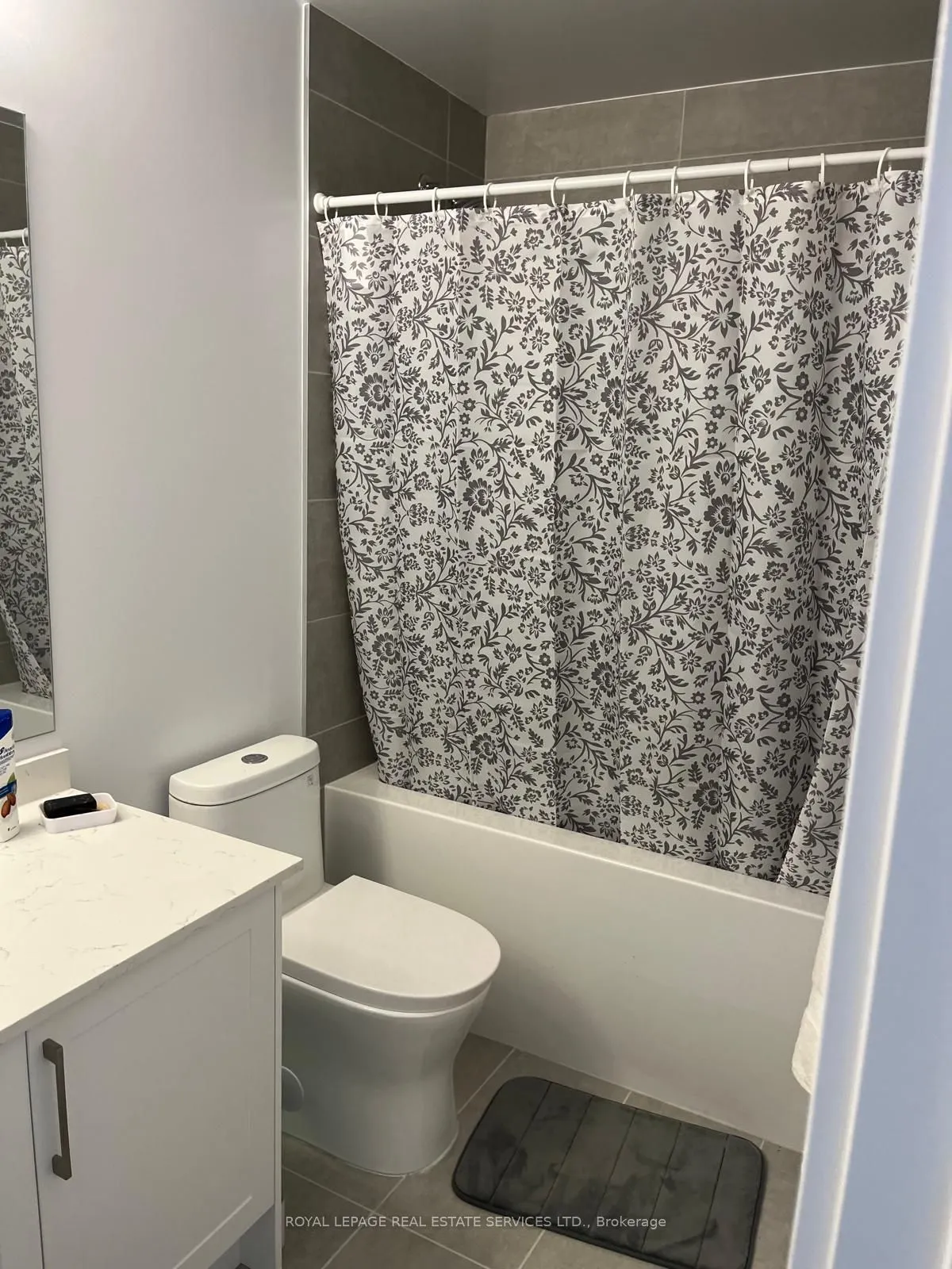 2450 Old Bronte Road, #438