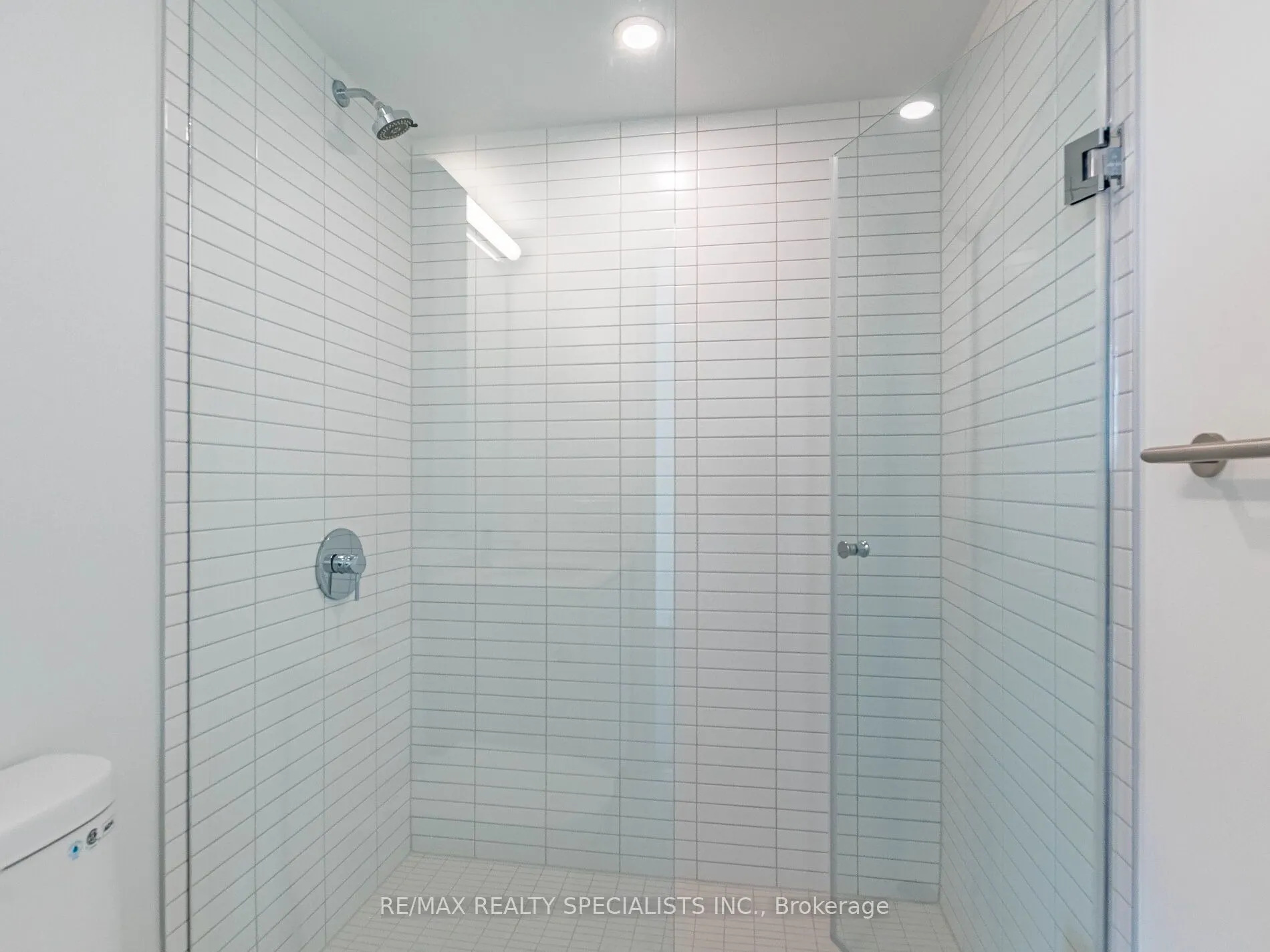3009 Novar Road, #1703