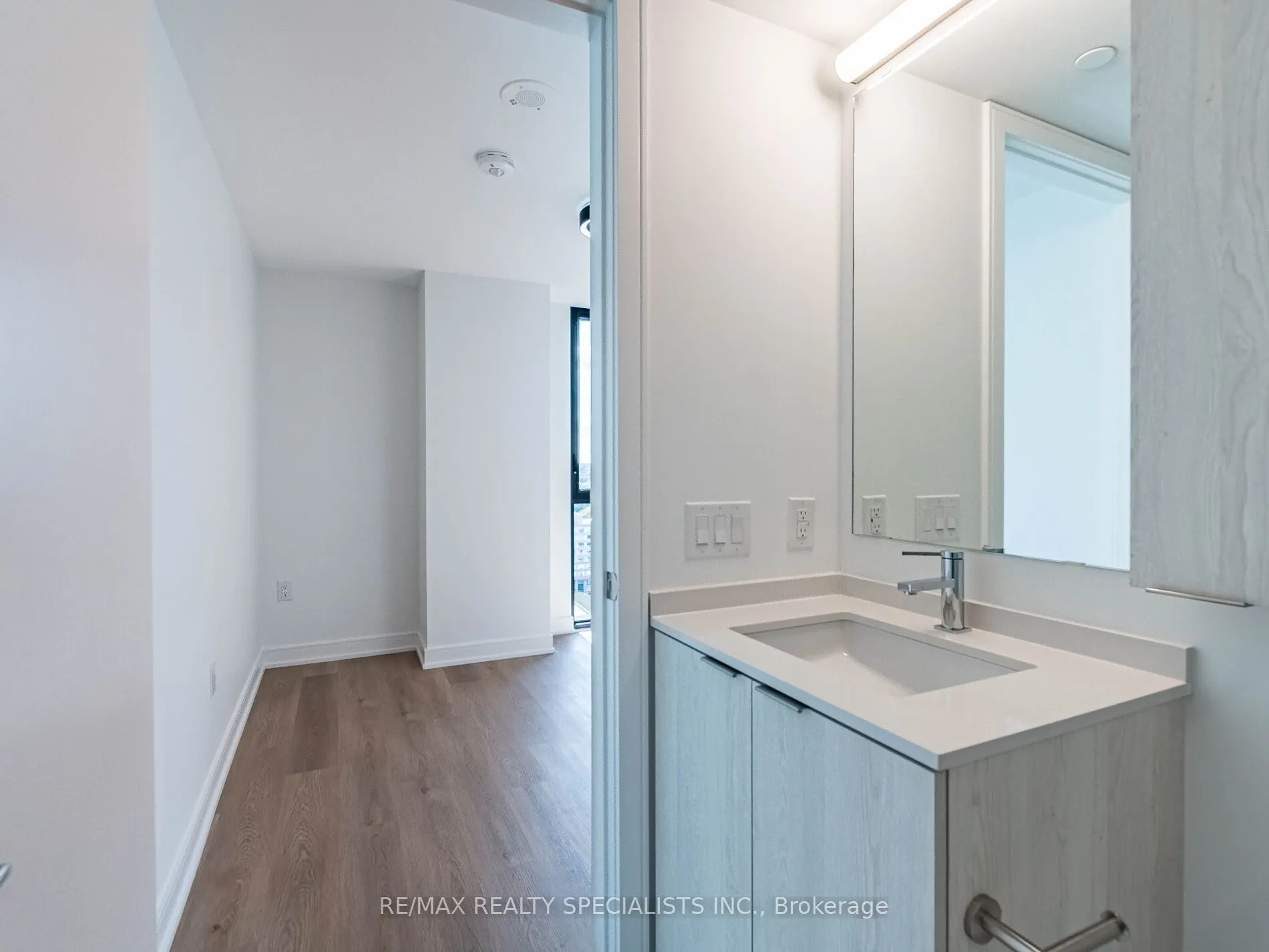 3009 Novar Road, #1703