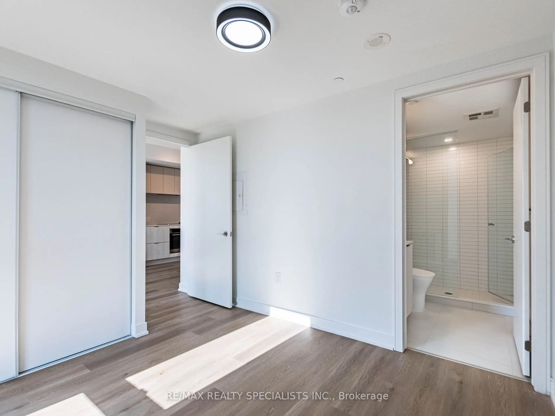3009 Novar Road, #1703