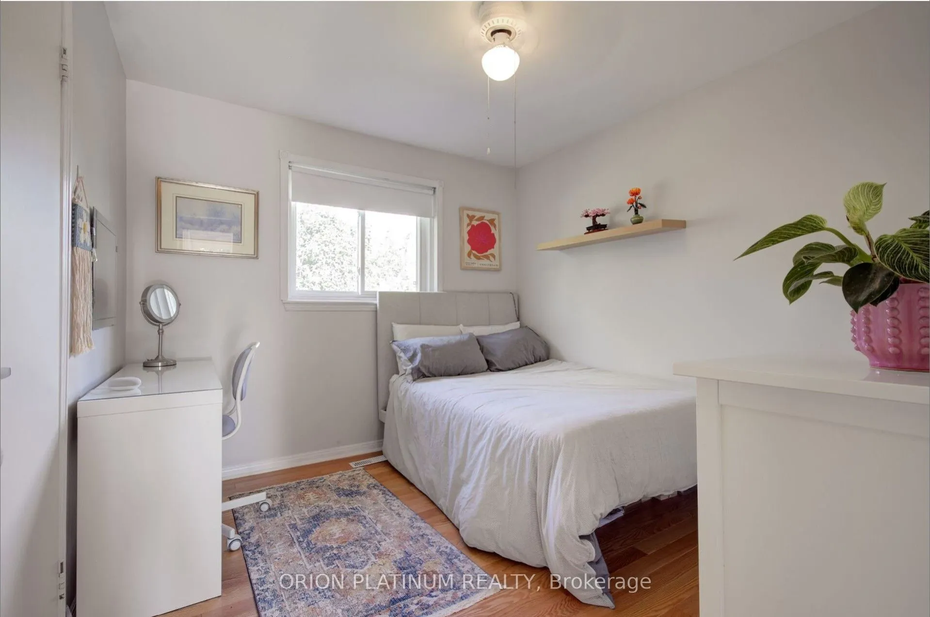 1706 Branchwood Park