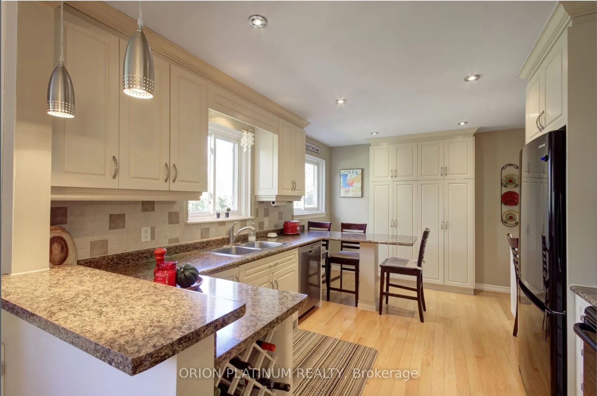 1706 Branchwood Park