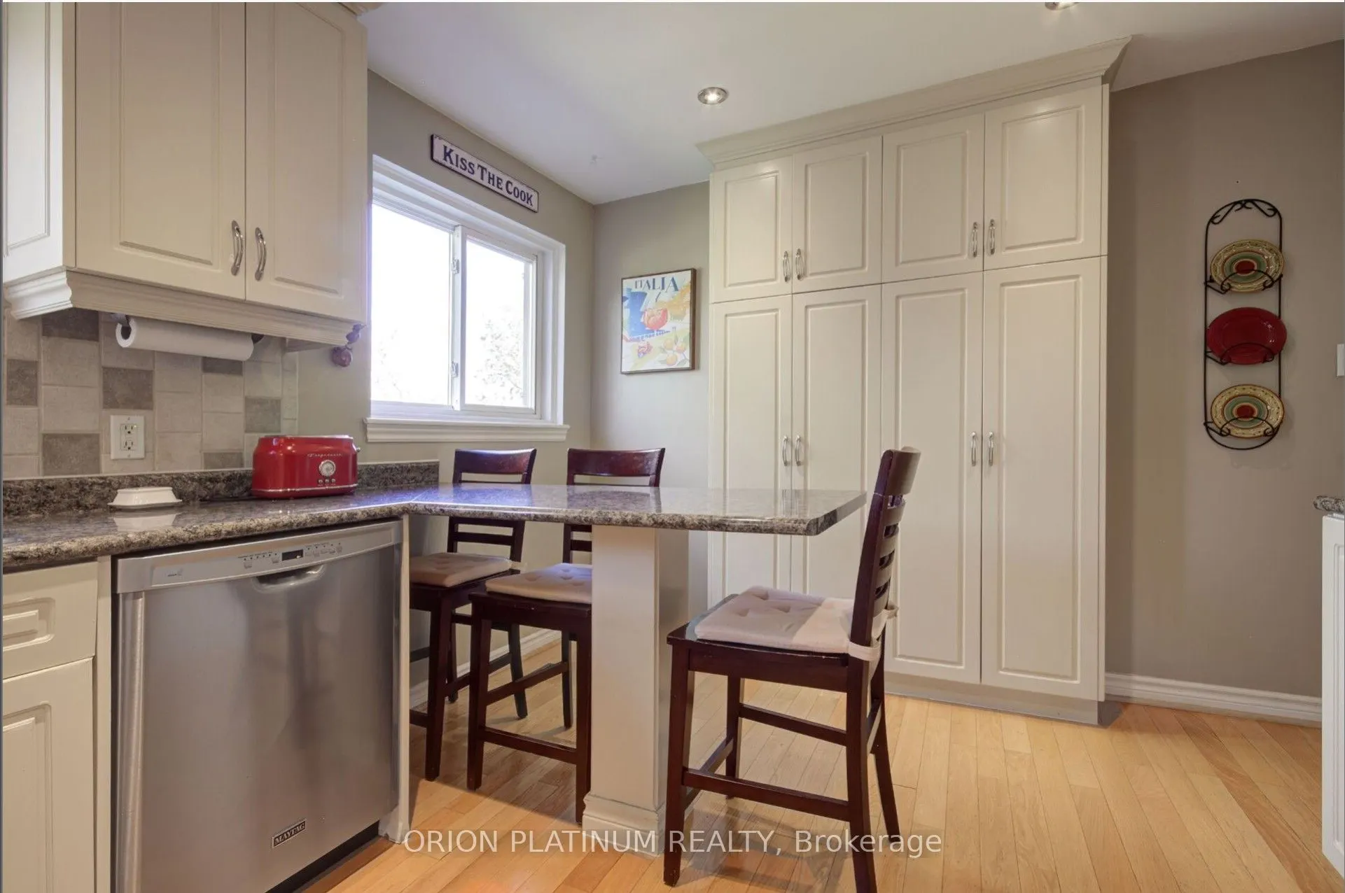 1706 Branchwood Park