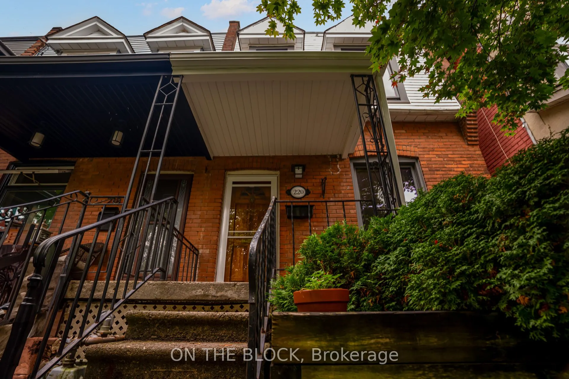 220 Fairview Avenue